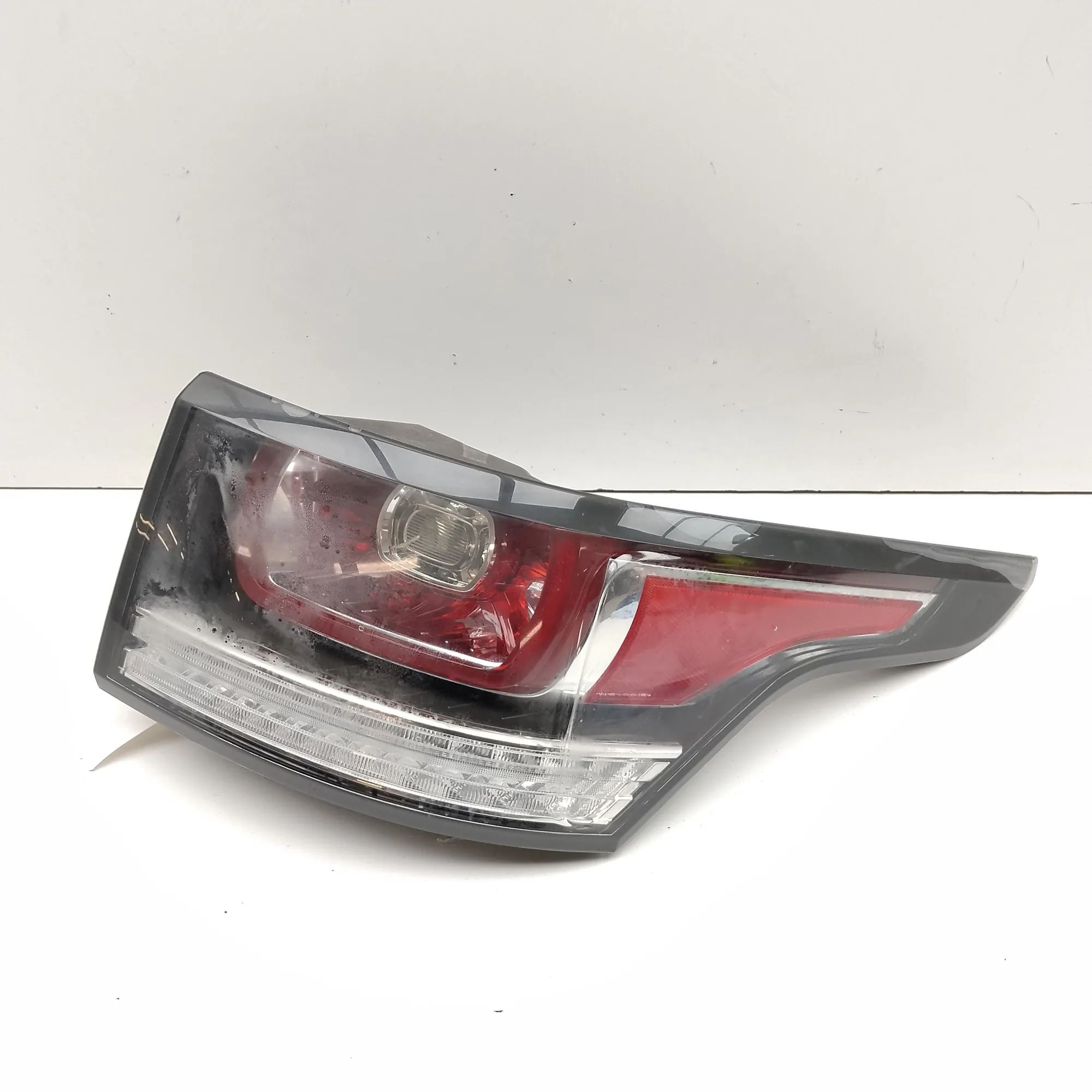 Land Rover Range Rover Sport (L494) Rear Right Tail Light Rear Right Tail Light — LAND ROVER RANGE ROVER ...