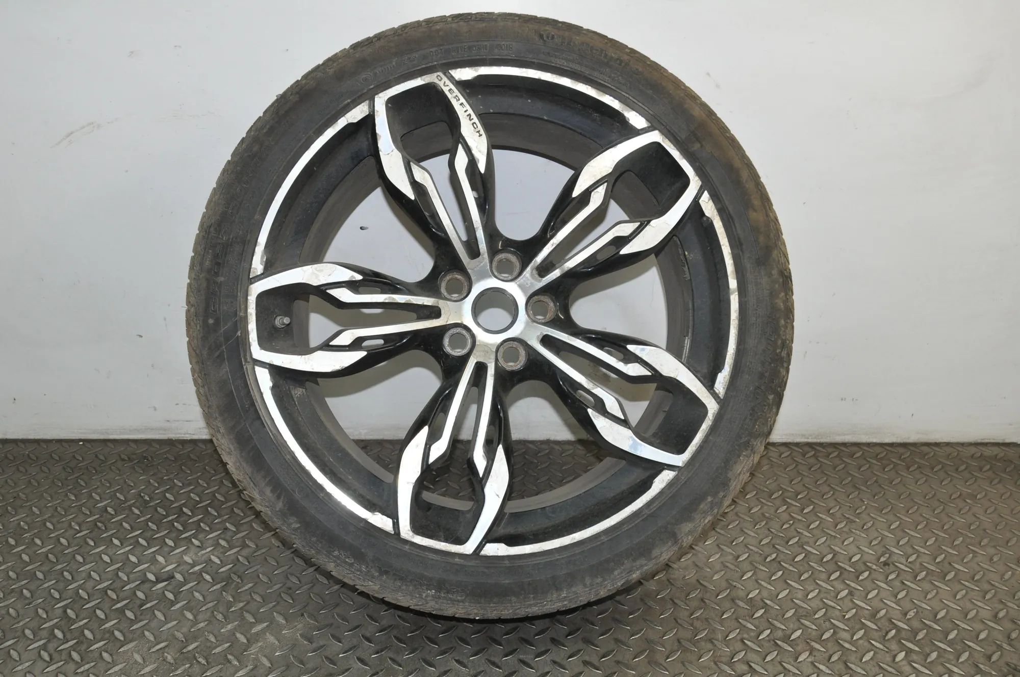 Land Rover Range Rover (L405) Alloy Wheel Alloy wheel — LAND ROVER RANGE ROVER (IV L405) ...