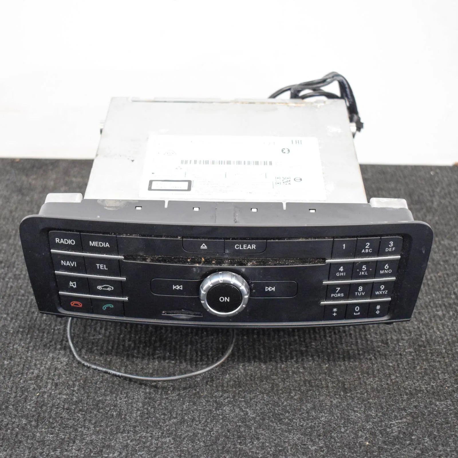 Mercedes-Benz GLA (X156) Radio / CD / navigation head unit Radio / CD / navigation head unit — MERCEDES BE...