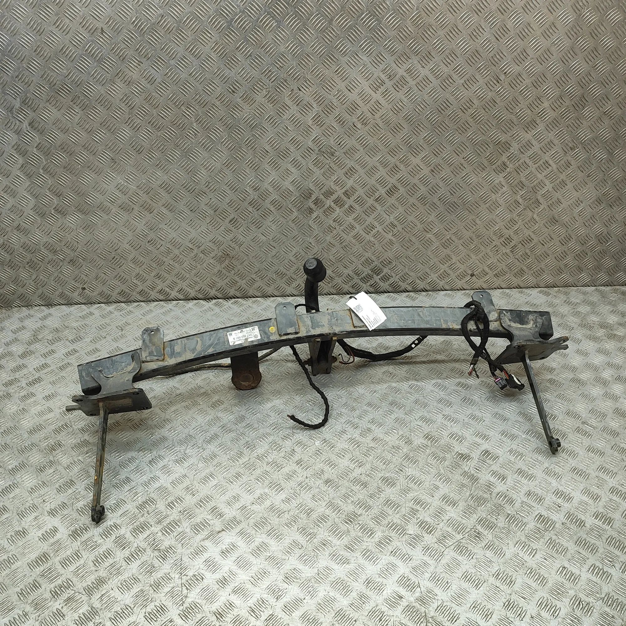 Volkswagen Caddy V Towbar Kit