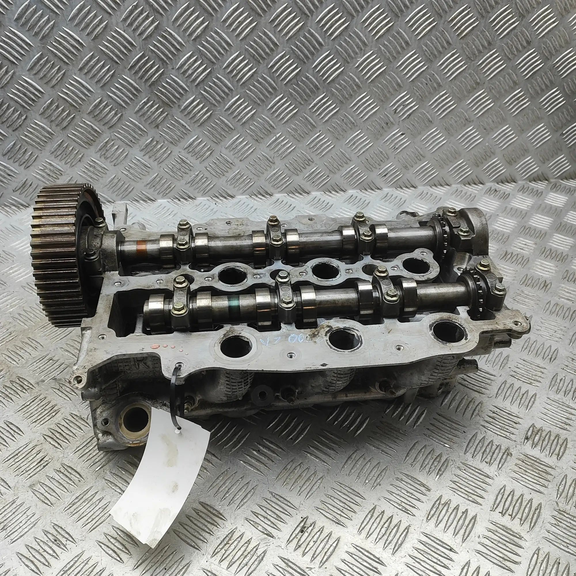 Jaguar XJ Engine Cylinder Head Engine Cylinder Head — JAGUAR XJ (X350) (2003-2...