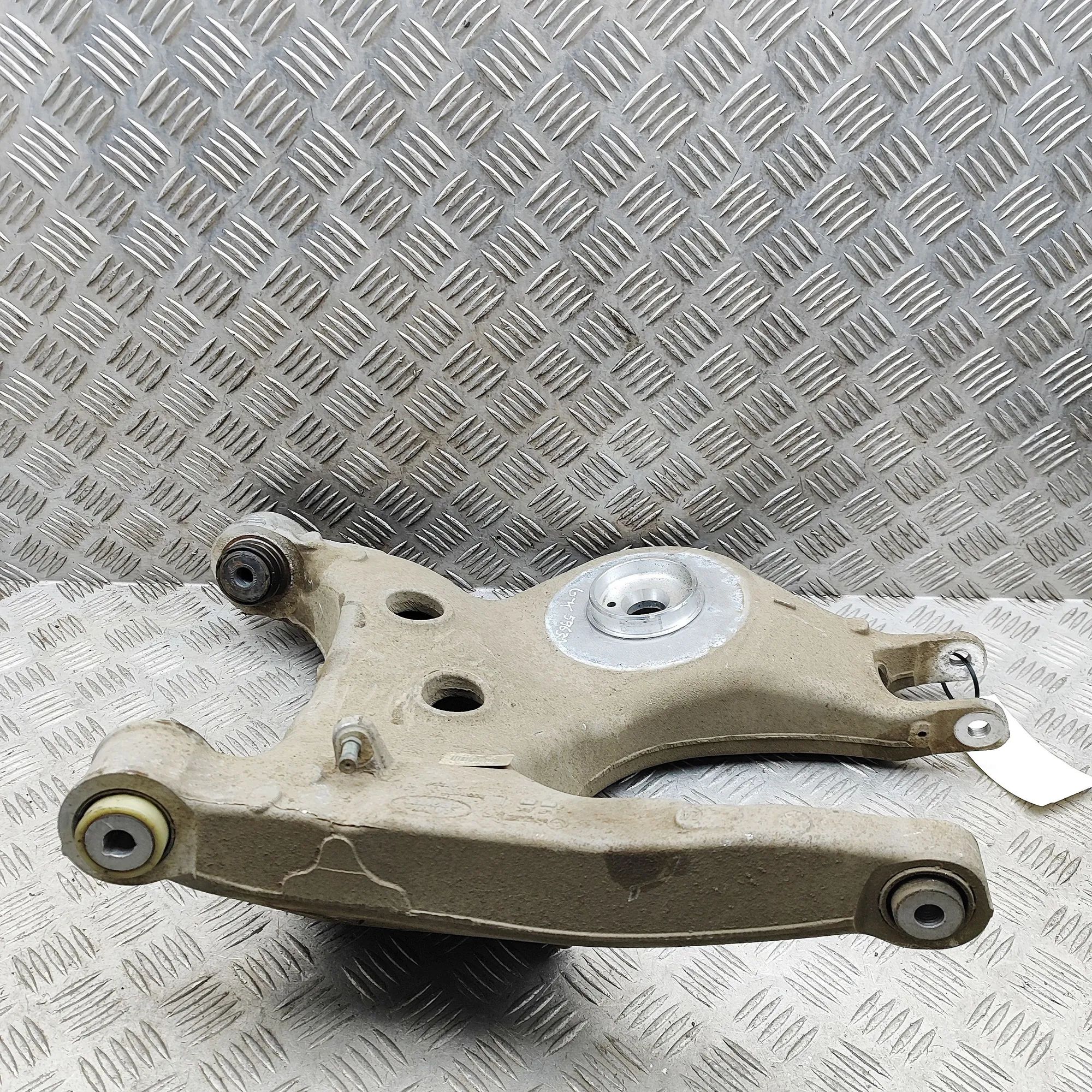 Land Rover Defender Rear Left Lower Control Arm Rear Left Lower Control Arm — LAND ROVER DEFEND...