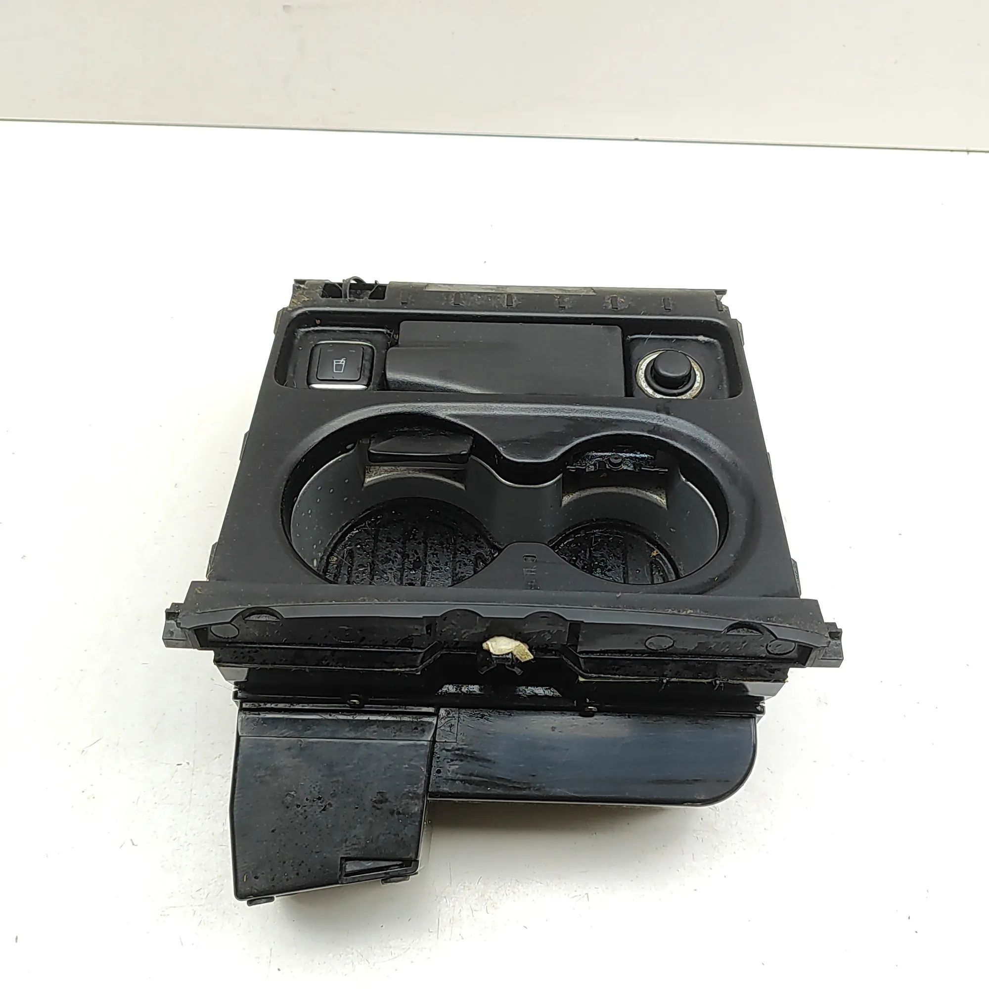 Mercedes-Benz GL / GLS (X166) Cup holder Cup holder — MERCEDES BENZ GLS (X166) (2015-......