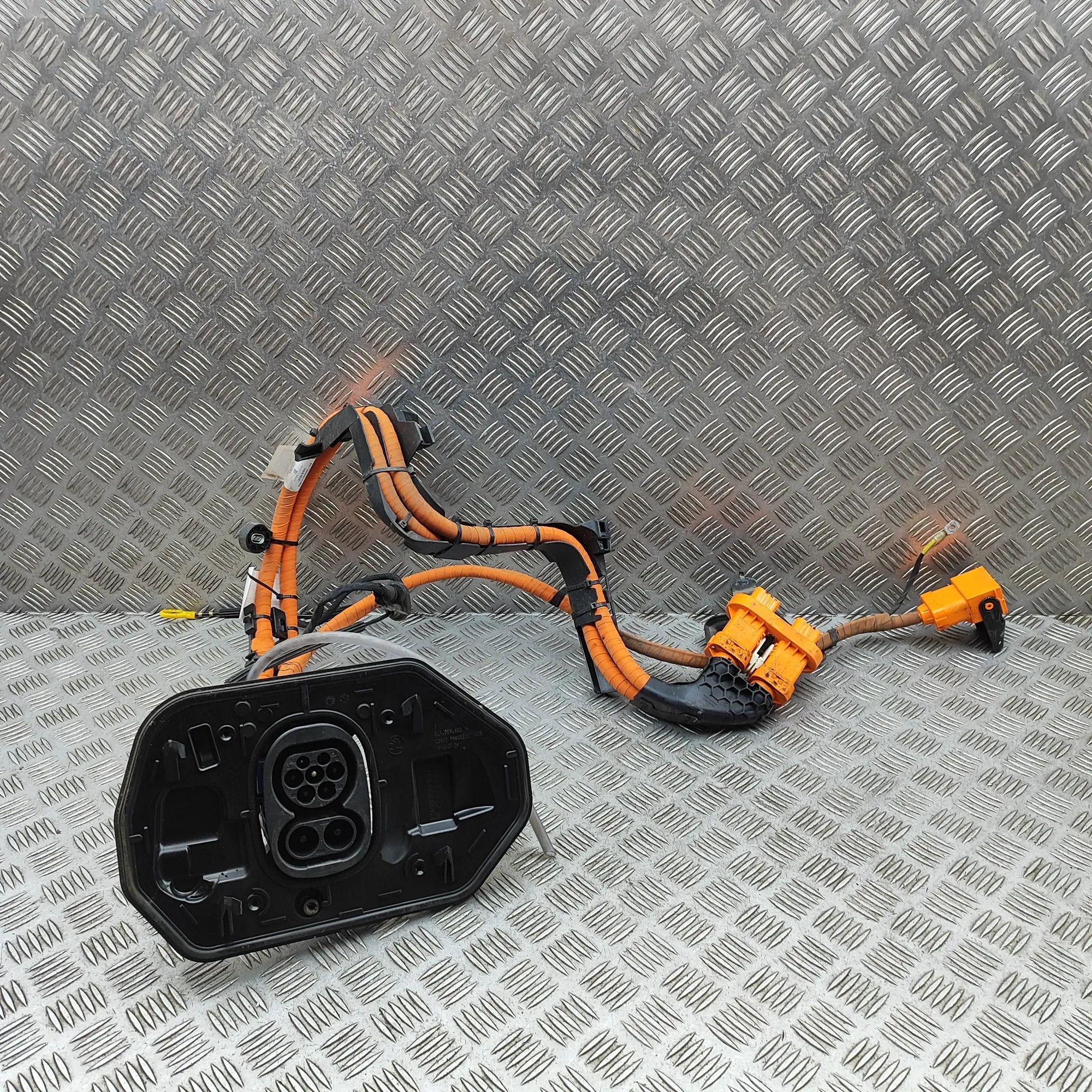 Skoda Enyaq Battery Charging Cable Battery charging cable — SKODA ENYAQ (iV SUV 5A...