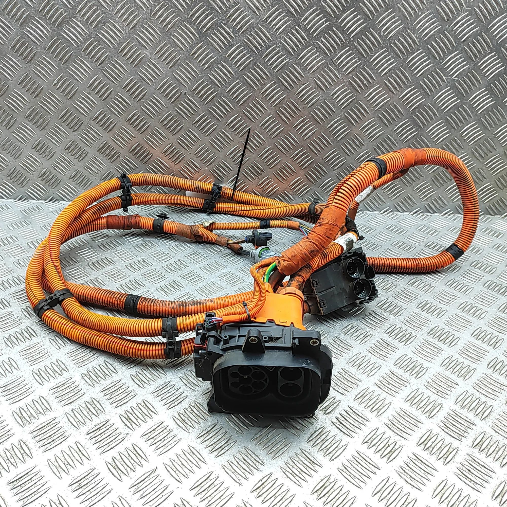 Opel Mokka (B) Battery Charging Cable Battery charging cable — OPEL MOKKA (2020-...) ...