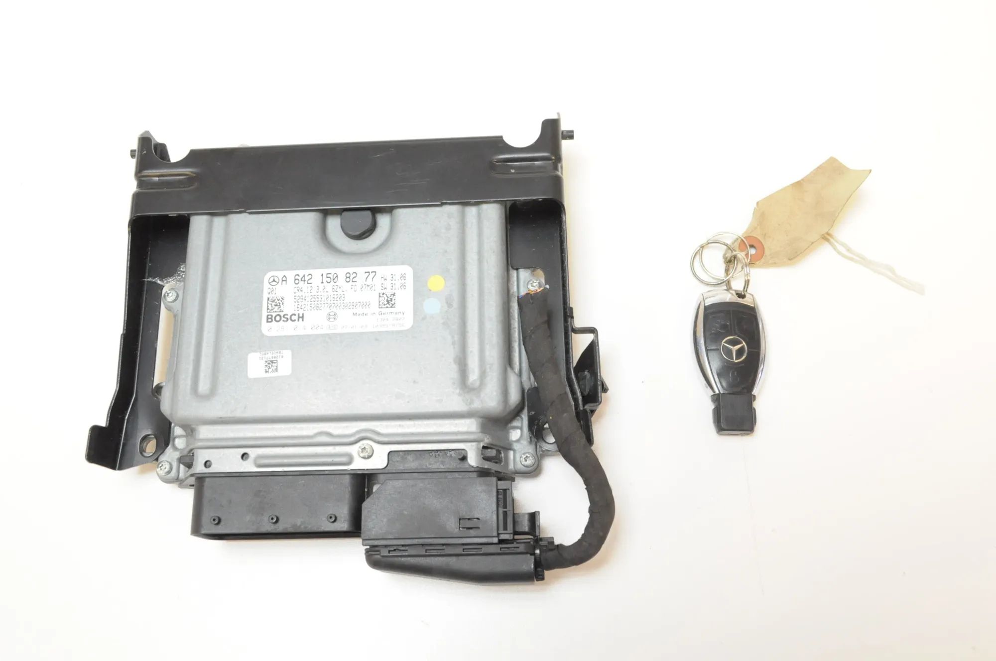 Mercedes-Benz CLS (C219) Engine Ignition ECU Set Engine Ignition ECU Set — MERCEDES BENZ CLS (C2...