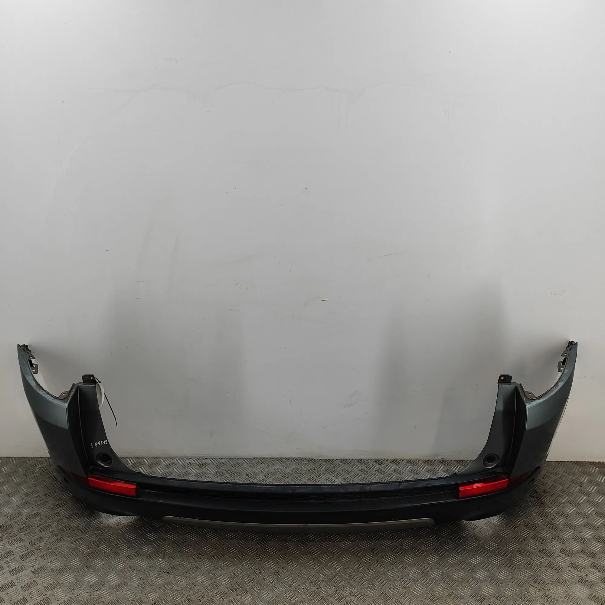 Land Rover Discovery Sport Bumper rear Bumper rear — LAND ROVER DISCOVERY SPORT (L550)...