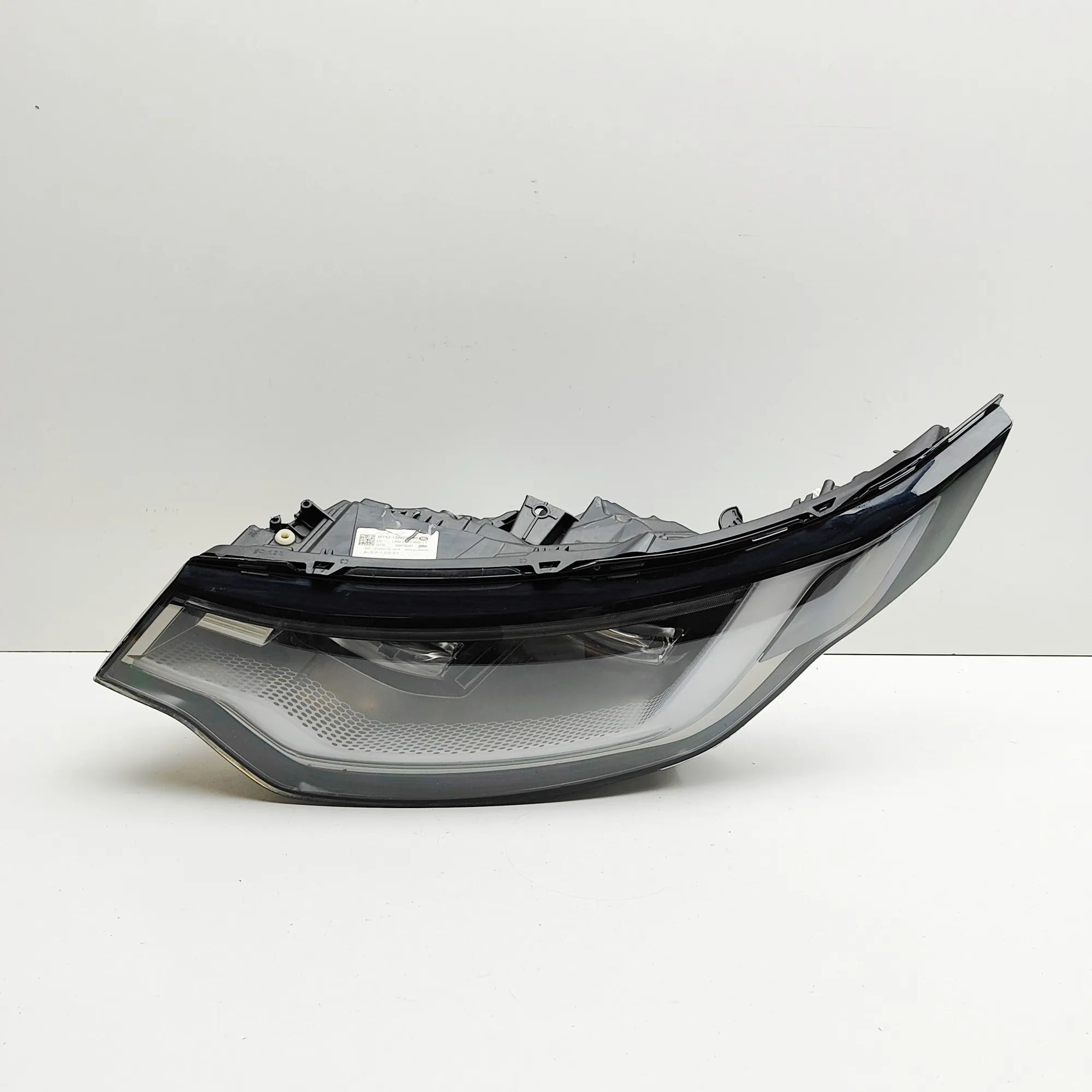 Land Rover Discovery Front Left Headlight Front Left Headlight — LAND ROVER DISCOVERY (V ...