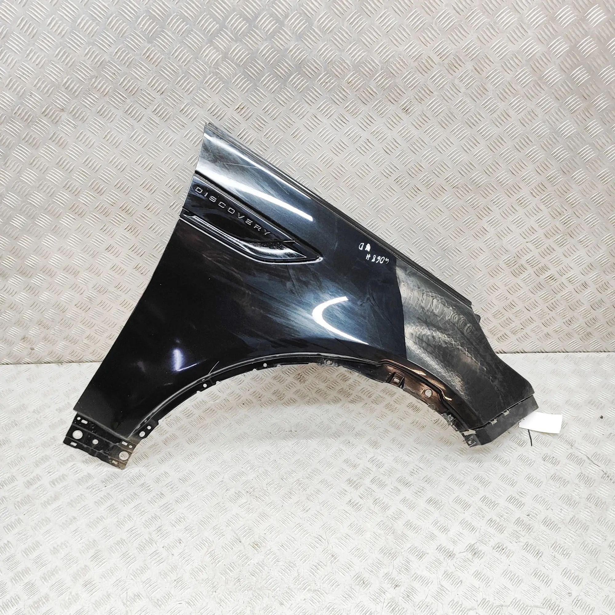 Land Rover Discovery Front Right Fender Front Right Fender — LAND ROVER DISCOVERY (V L4...