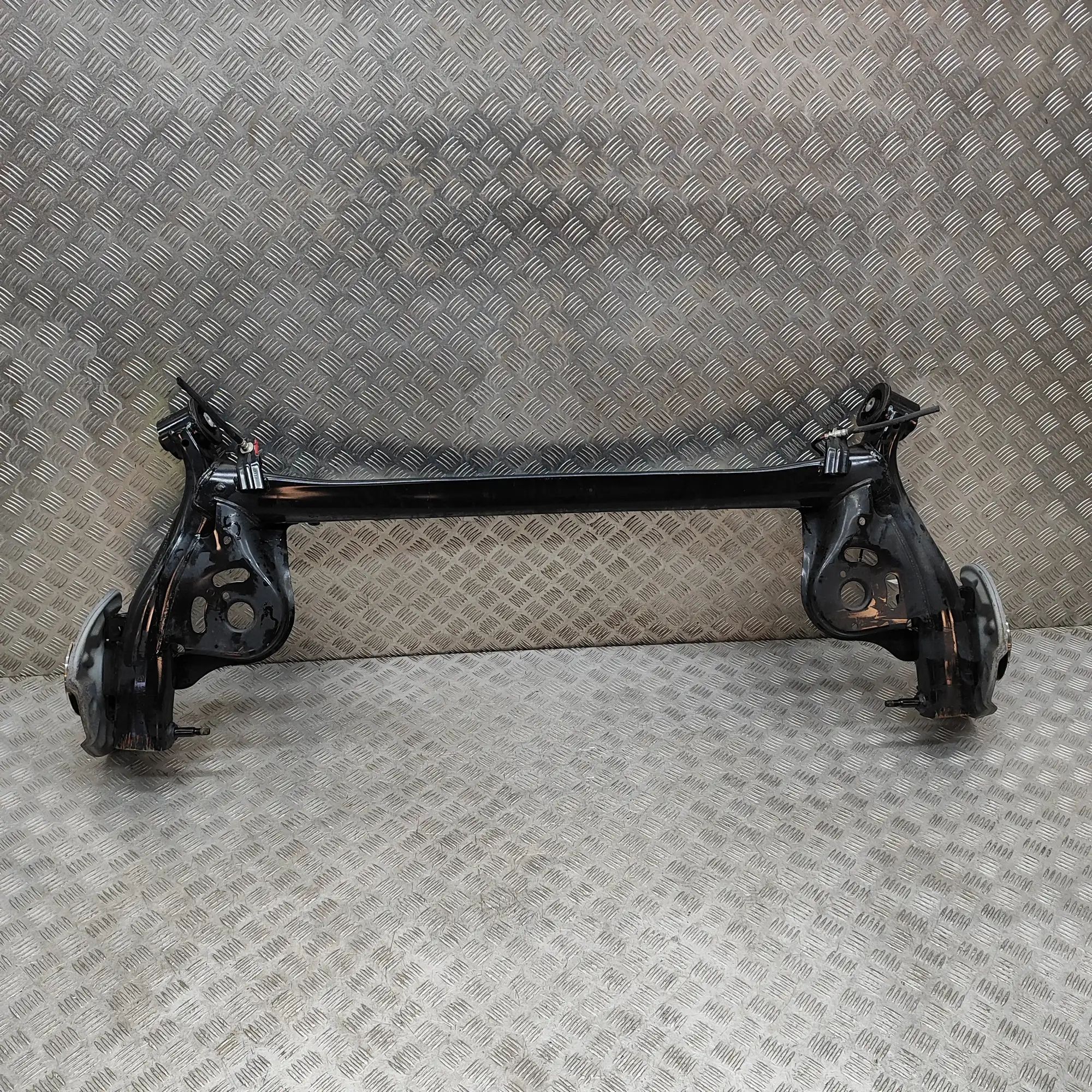 Suzuki Vitara Rear Axle Rear axle — SUZUKI VITARA (LY) (2015-...) — 465...