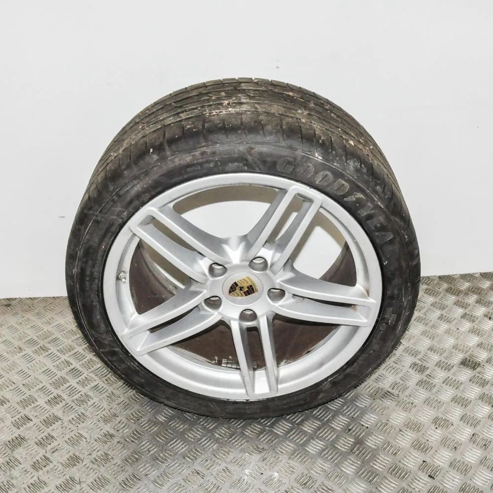 Porsche 911 (991) Alloy Wheel Alloy wheel — PORSCHE 911 (991) (2011-2020) — 9...
