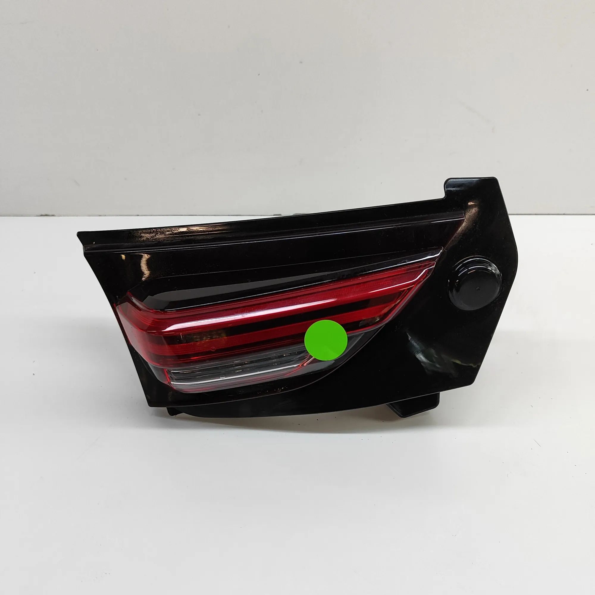 Mazda MX-30 Left Side Tailgate Tail Light Left Side Tailgate Tail Light — MAZDA MX-30 (DR...