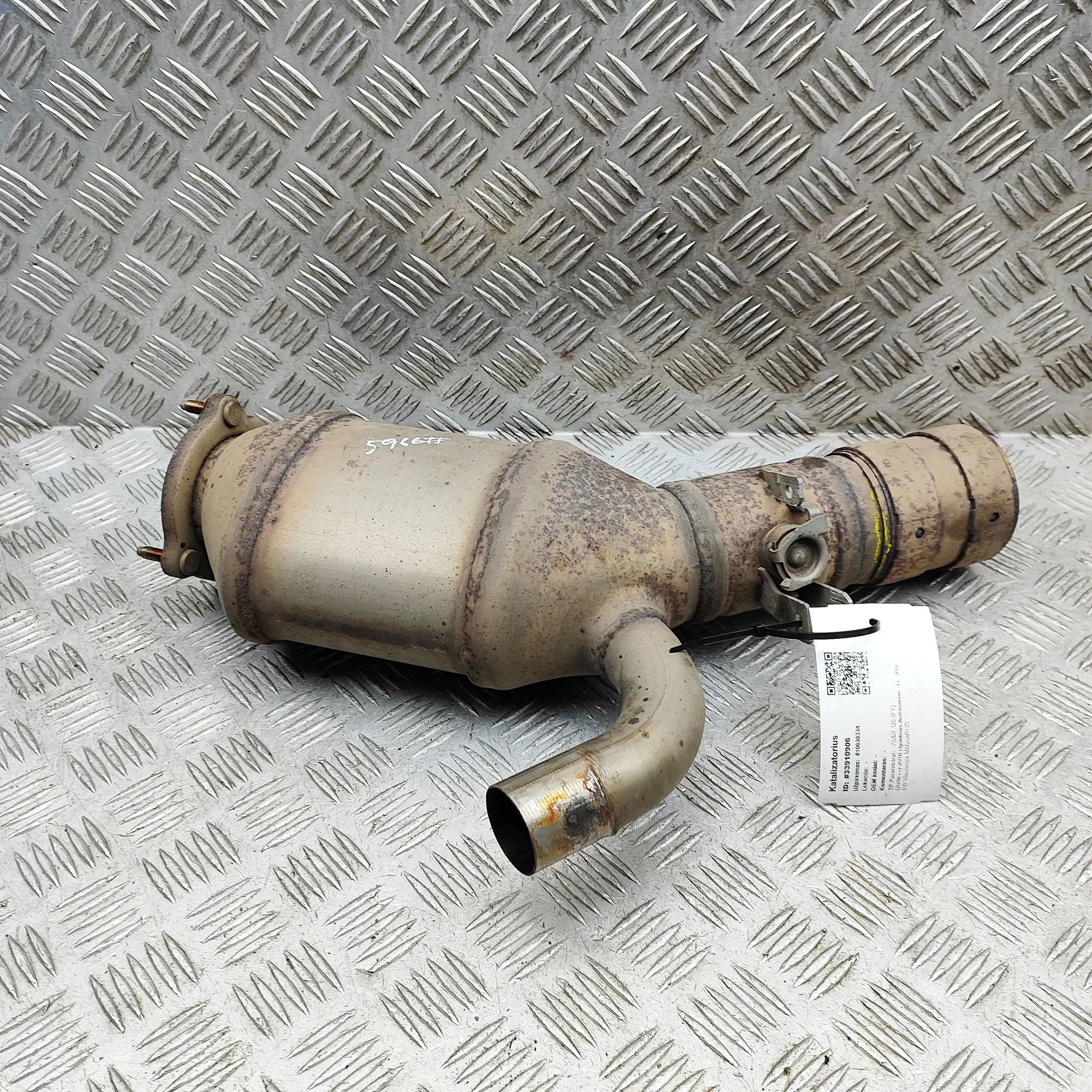 Audi Q5 (FY) katalysaattori Catalytic converter — AUDI Q5 (FY) (2016-...) —...
