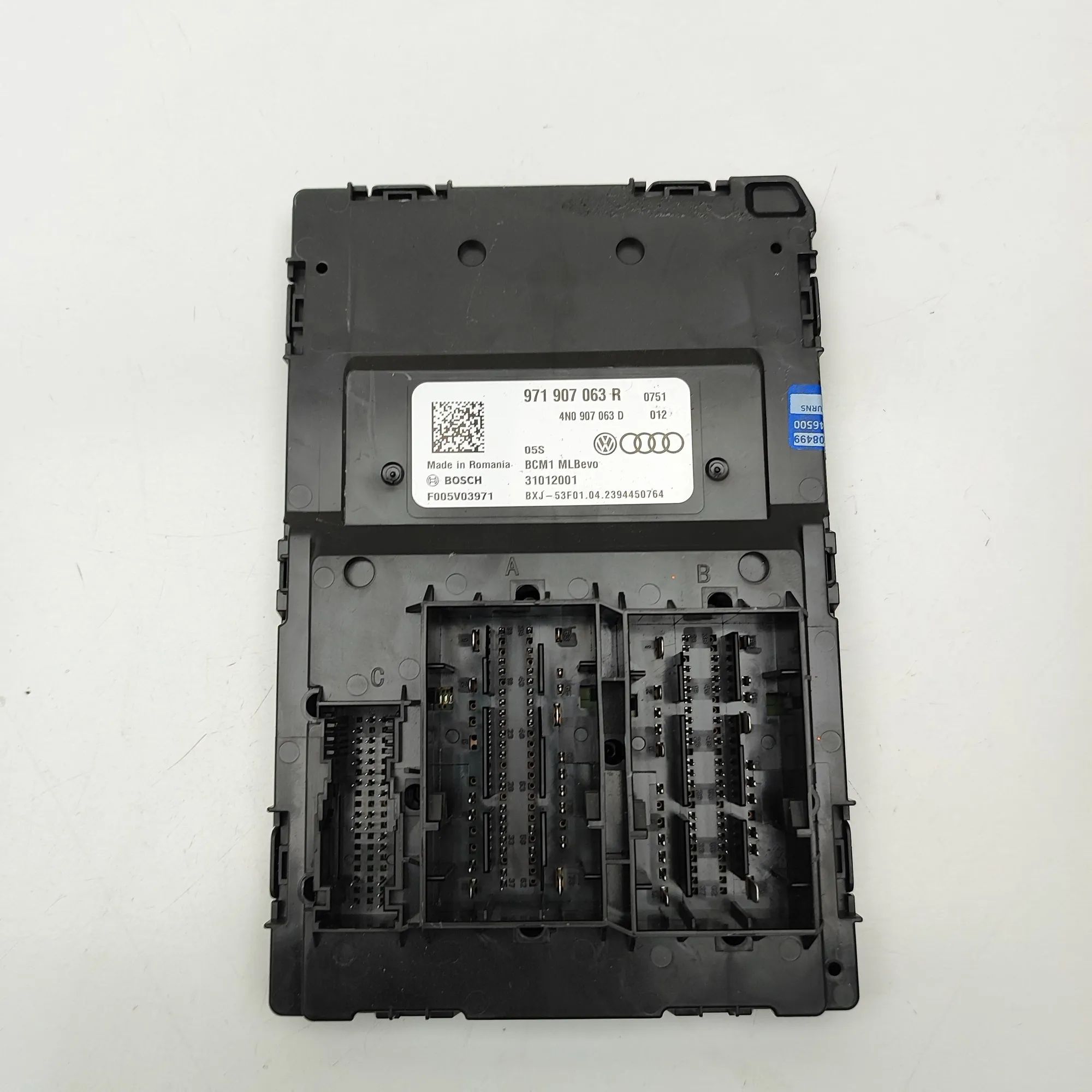 Porsche Cayenne Comfort Control Unit Comfort Control Unit — PORSCHE CAYENNE (9Y0/9Y3...