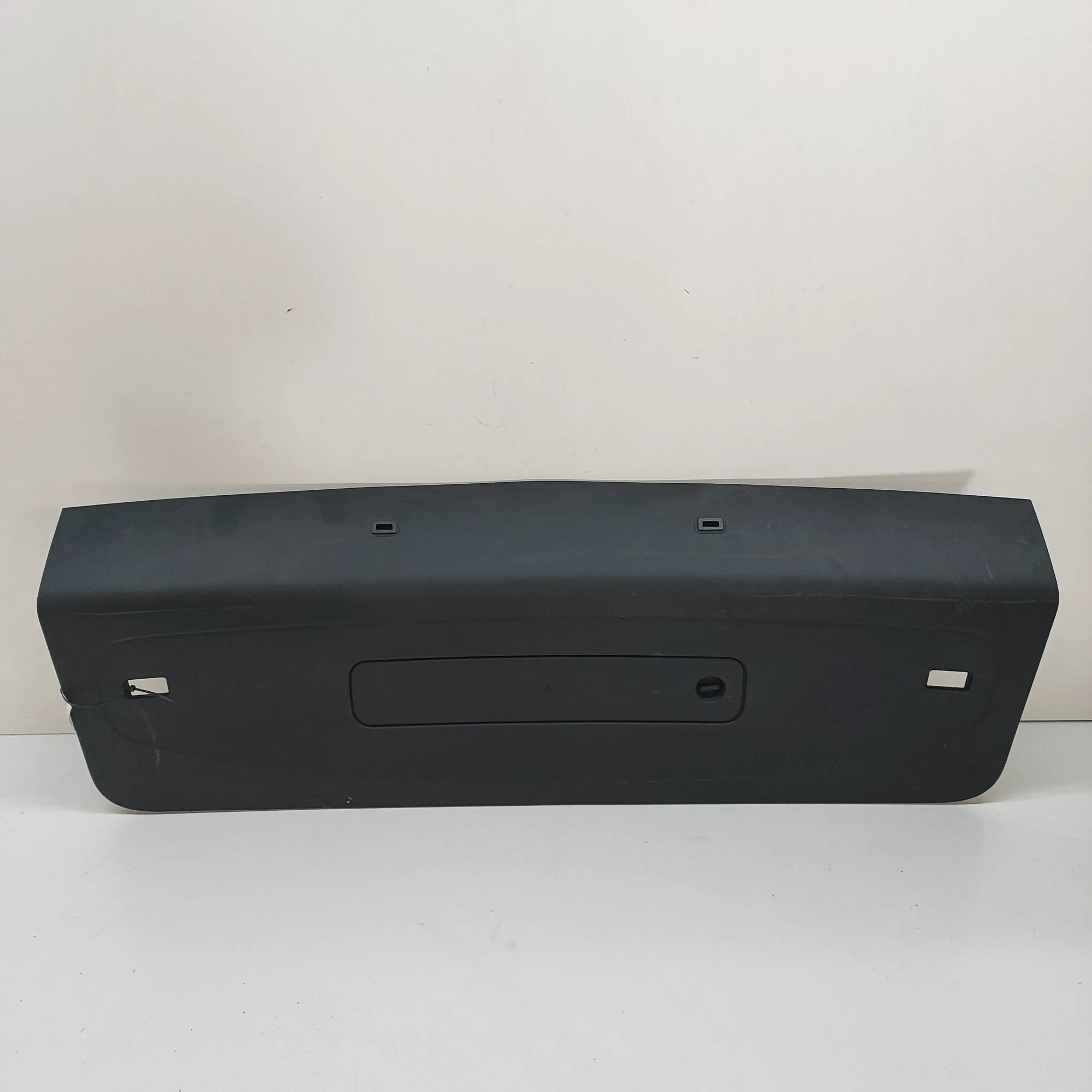 Land Rover Range Rover Sport (L461) Tailgate Bootlid Cover Trim Tailgate Bootlid Cover Trim — LAND ROVER RANGE ...