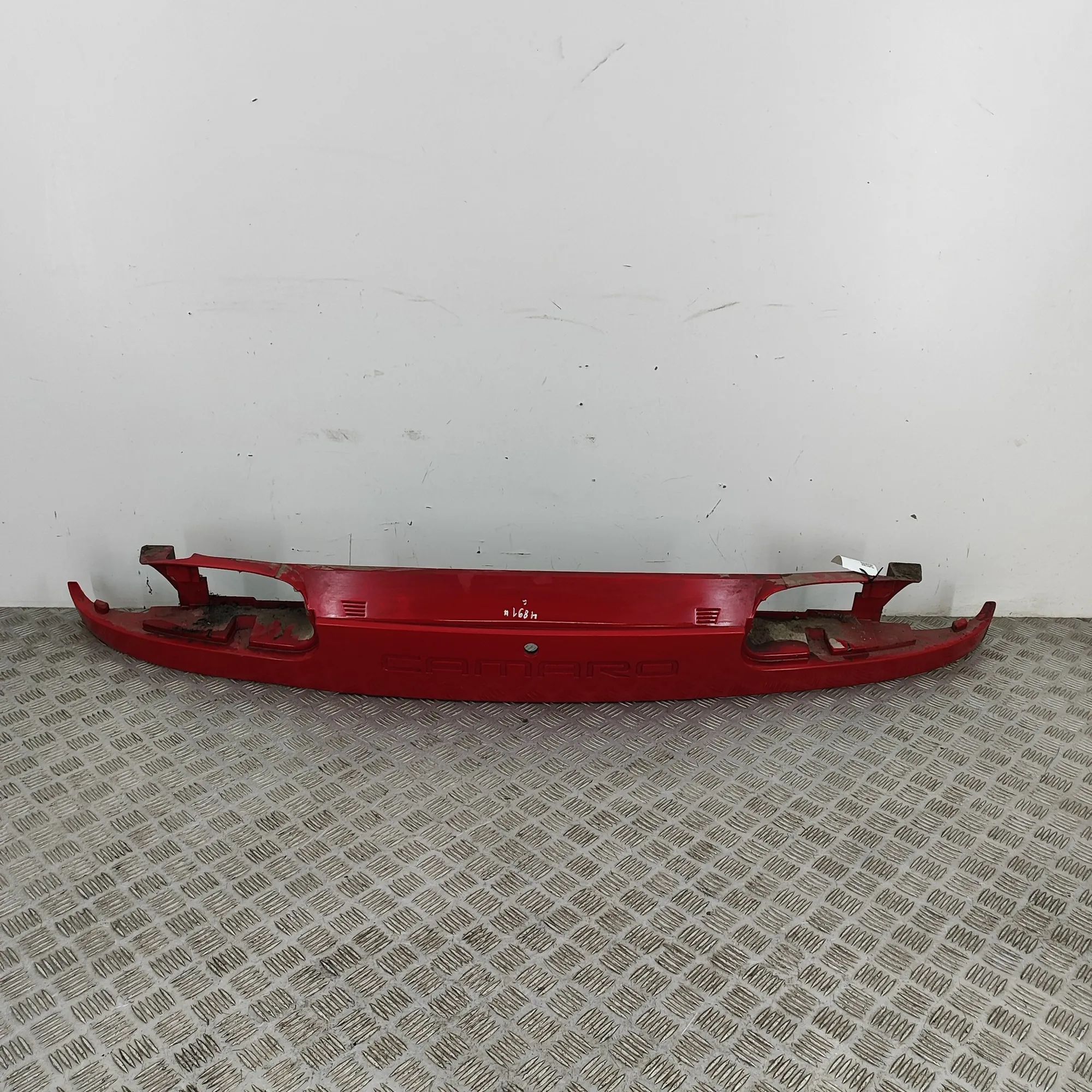 Chevrolet Camaro Trim Number Plate Light Trim Number Plate Light — CHEVROLET CAMARO (199...