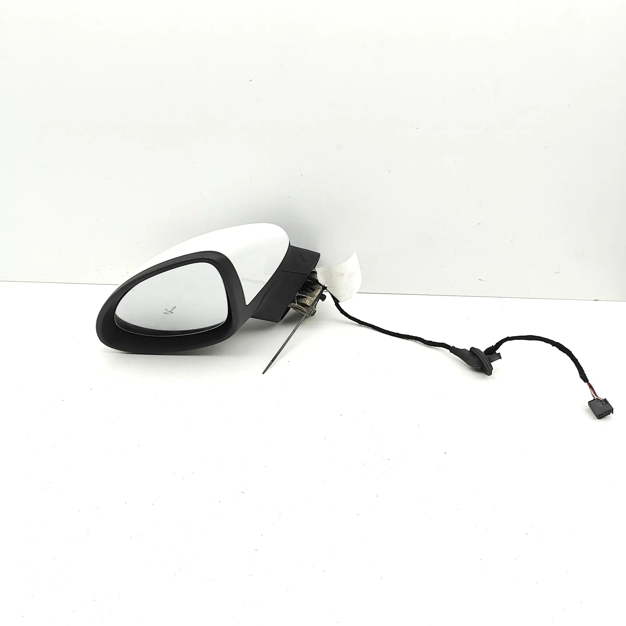 Porsche Cayenne Left Side Wing Mirror Left Side Wing Mirror — PORSCHE CAYENNE (92A) (...