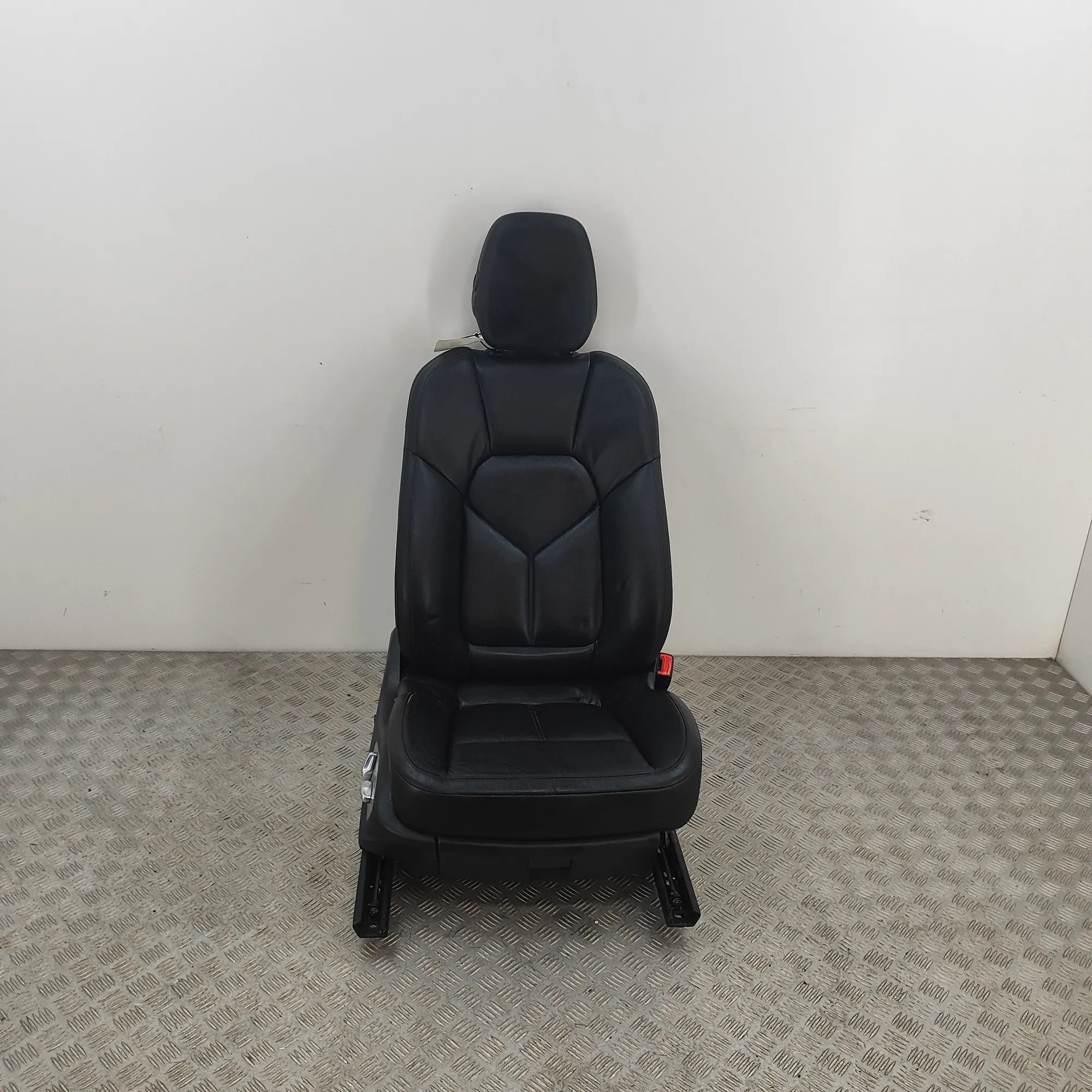 Porsche Cayenne Front Right Seat Front right seat — PORSCHE CAYENNE (92A) (2010-...
