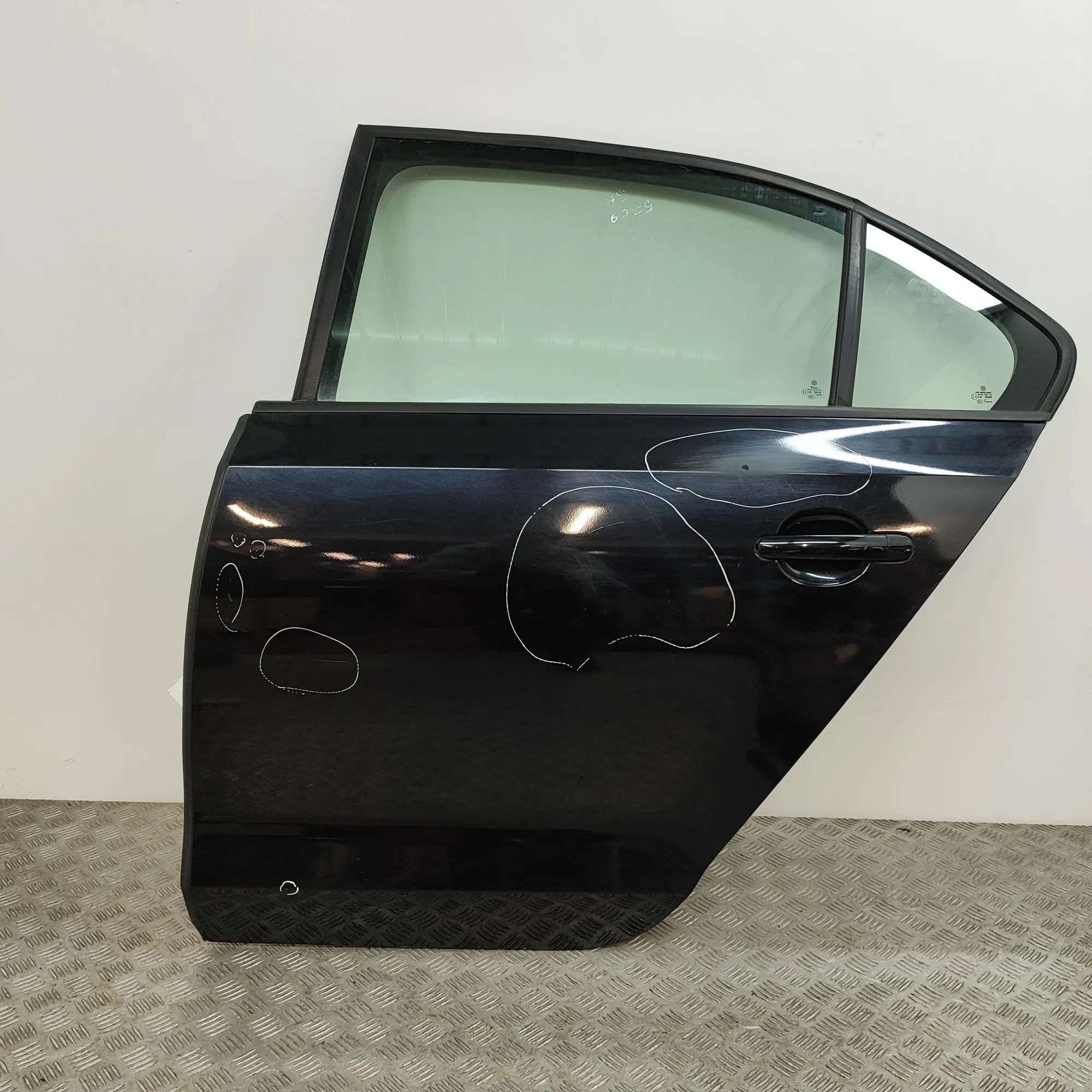 Volkswagen Jetta Door — rear left Door — rear left — VW JETTA (MK6 162, 163) (201...