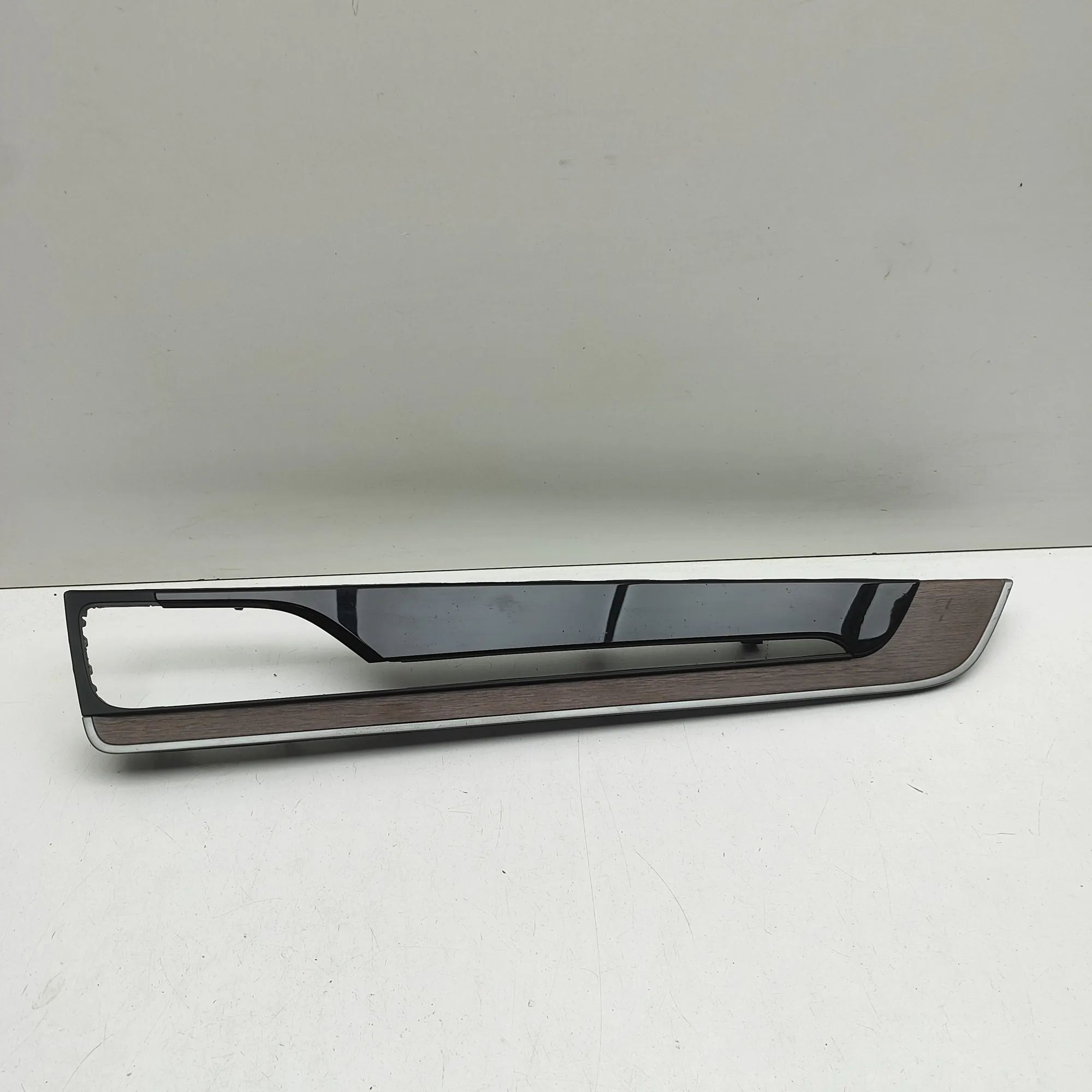 Porsche Cayenne Door panel trim — rear right Door panel trim — rear right — PORSCHE CAYENNE ...