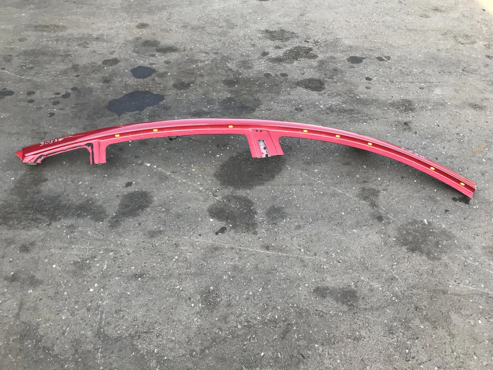 Tesla Model 3 Roof Roof — TESLA MODEL 3 (2018-...)

Generation: MO...