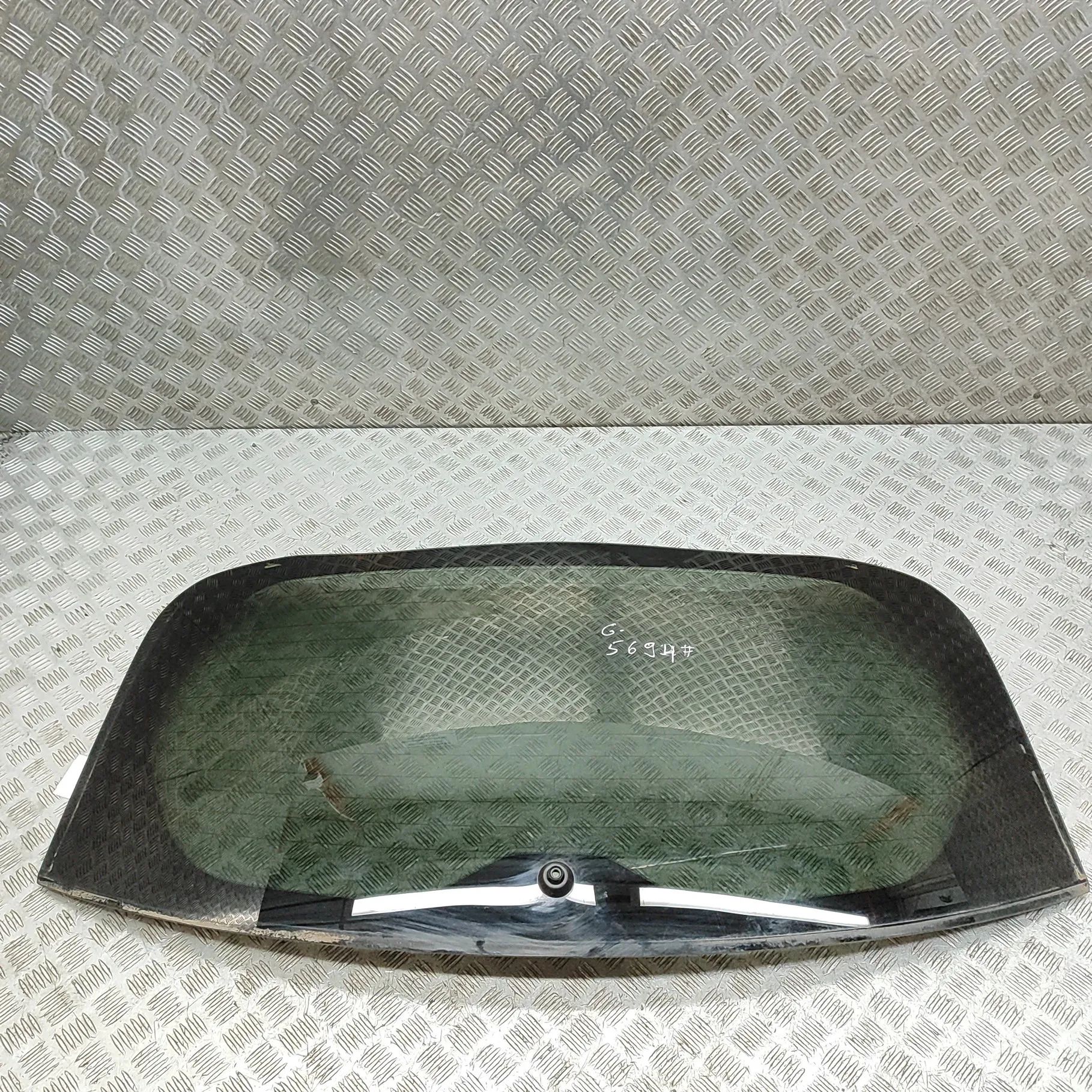 Nissan Leaf Tailgate Window Glass Tailgate Window Glass — NISSAN LEAF (ZE1) (2017...