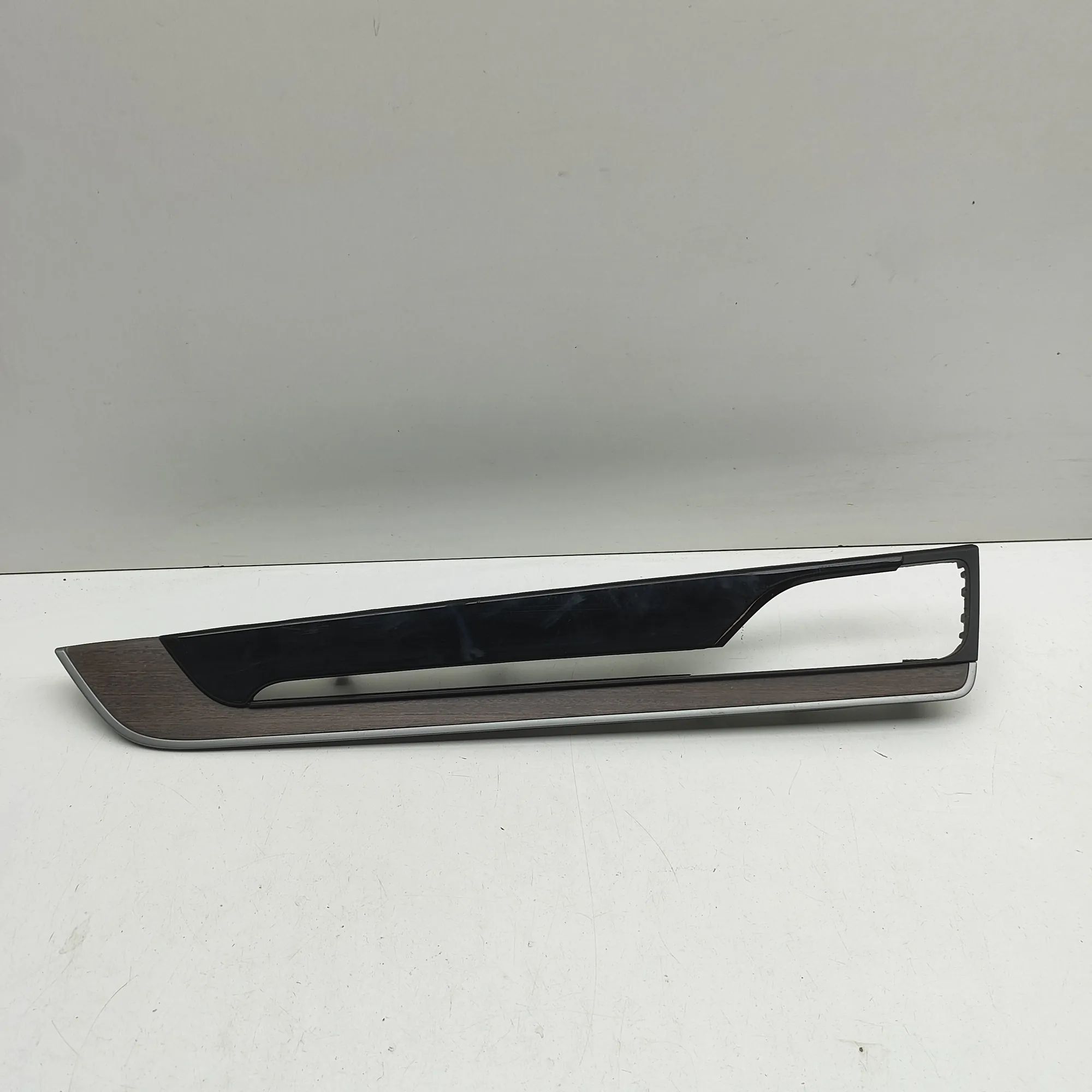 Porsche Cayenne Door panel trim — rear left Door panel trim — rear left — PORSCHE CAYENNE (...