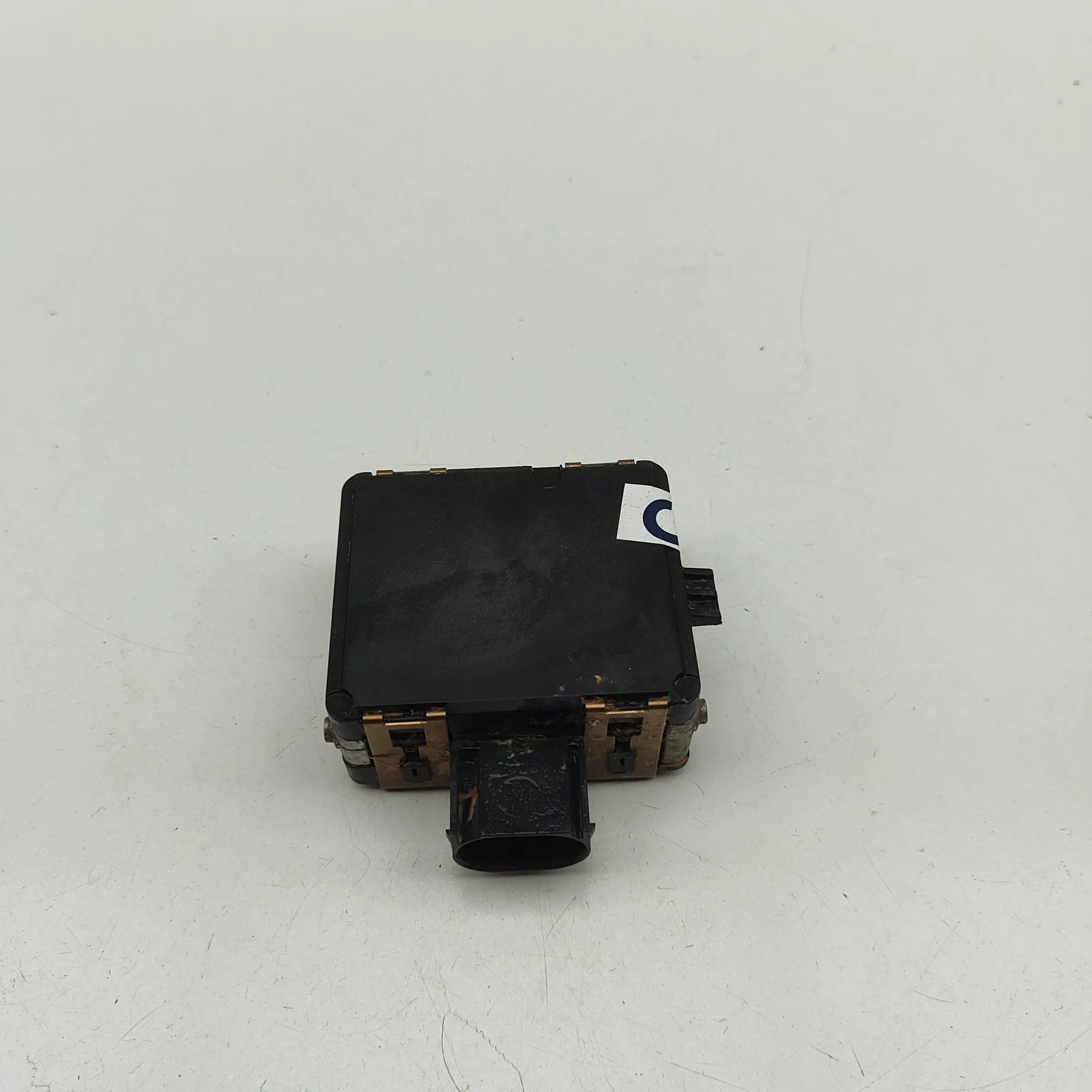 Audi Q5 (FY) Distance Radar Sensor Distance Radar Sensor — AUDI Q5 (FY) (2016-...)...