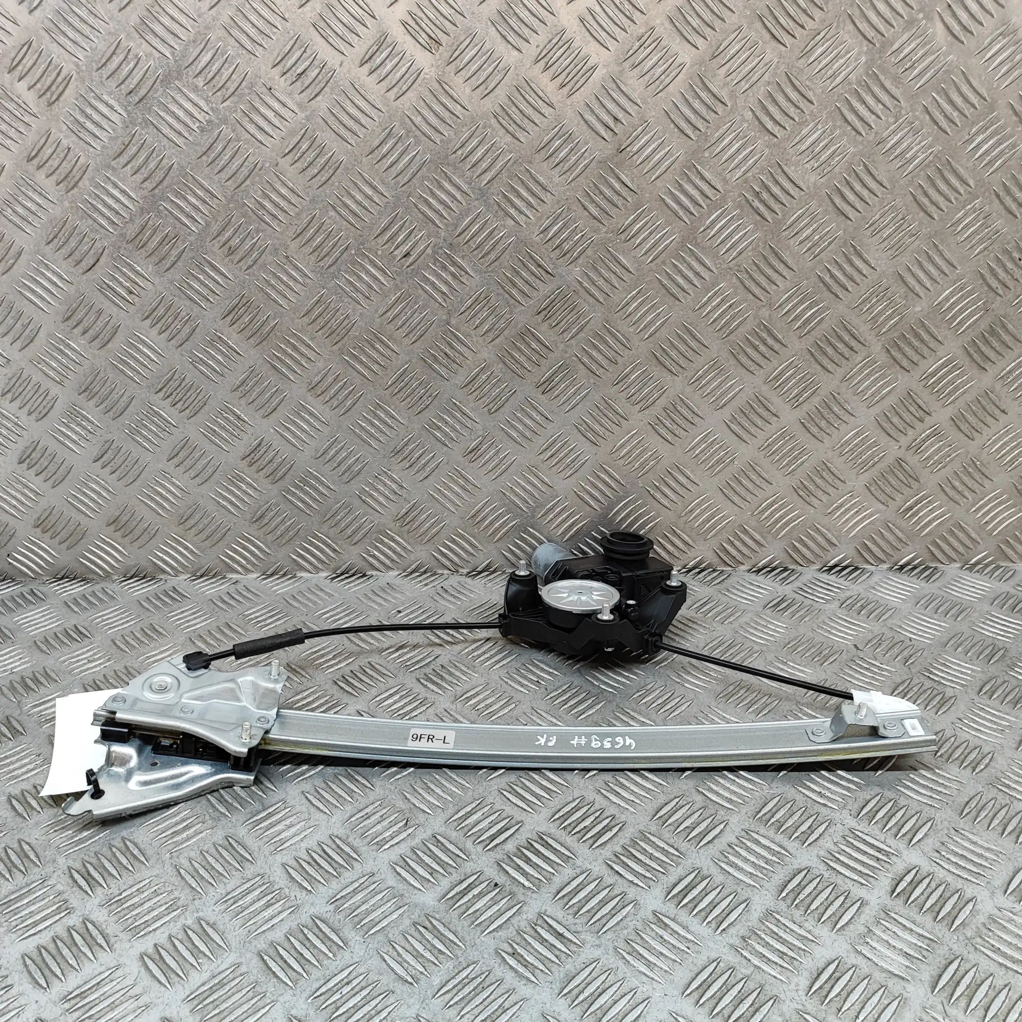 Lexus RX Front Left Door Window Regulator Front Left Door Window Regulator — LEXUS RX (_L...