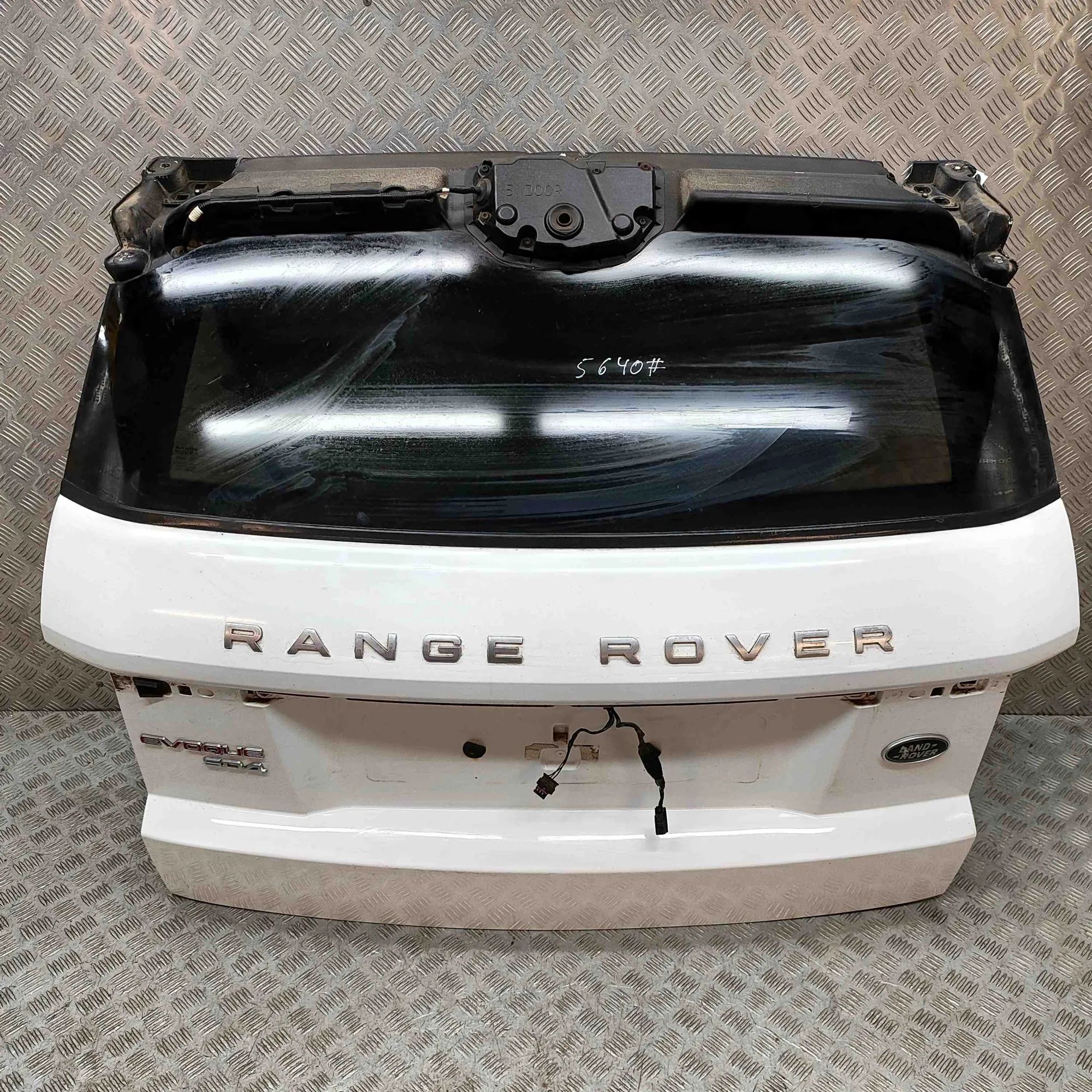 Land Rover Range Rover Evoque Tailgate / boot lid Tailgate / boot lid — LAND ROVER RANGE ROVER EV...