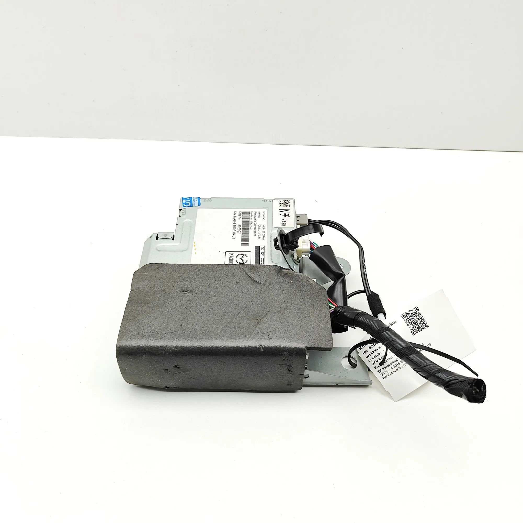 Mazda MX-5 Sound amplifier