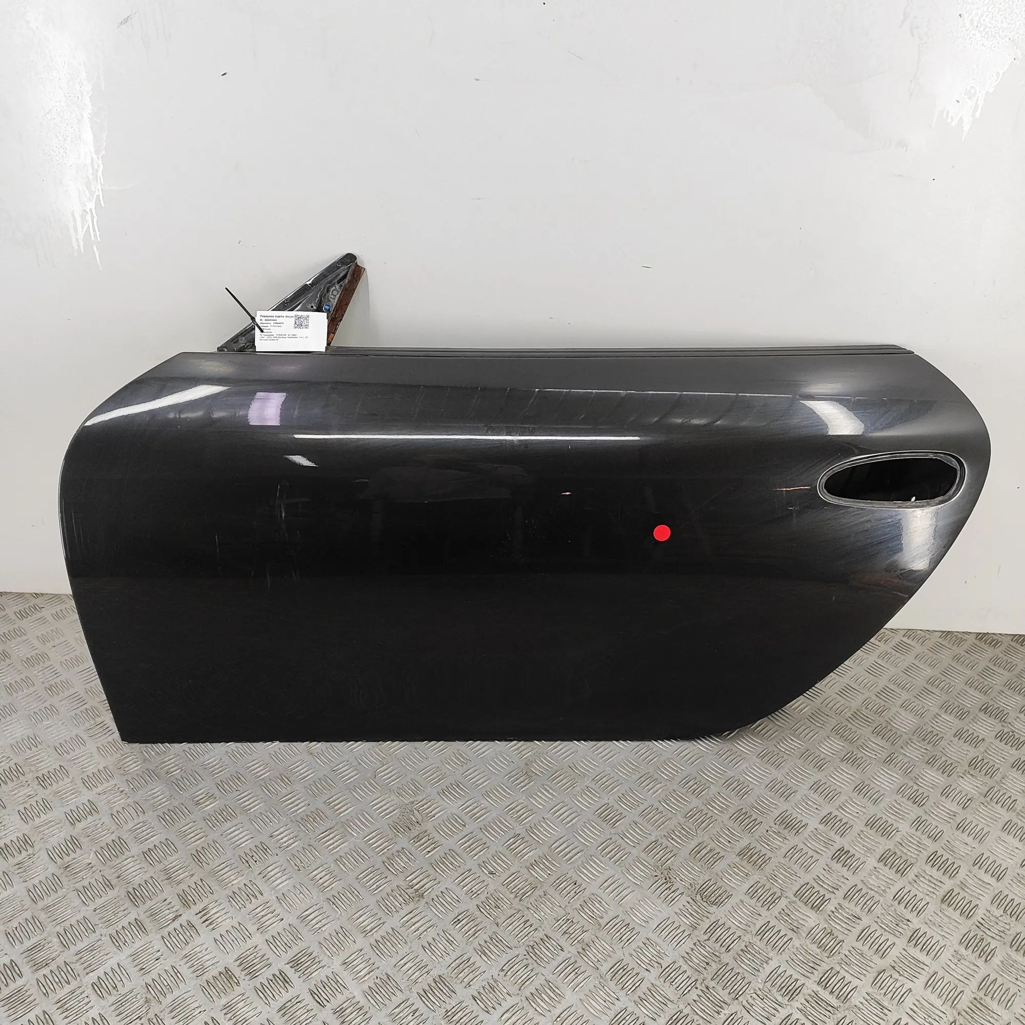 Porsche 911 (996) Door — front left Door — front left — PORSCHE 911 (996) (1997-200...
