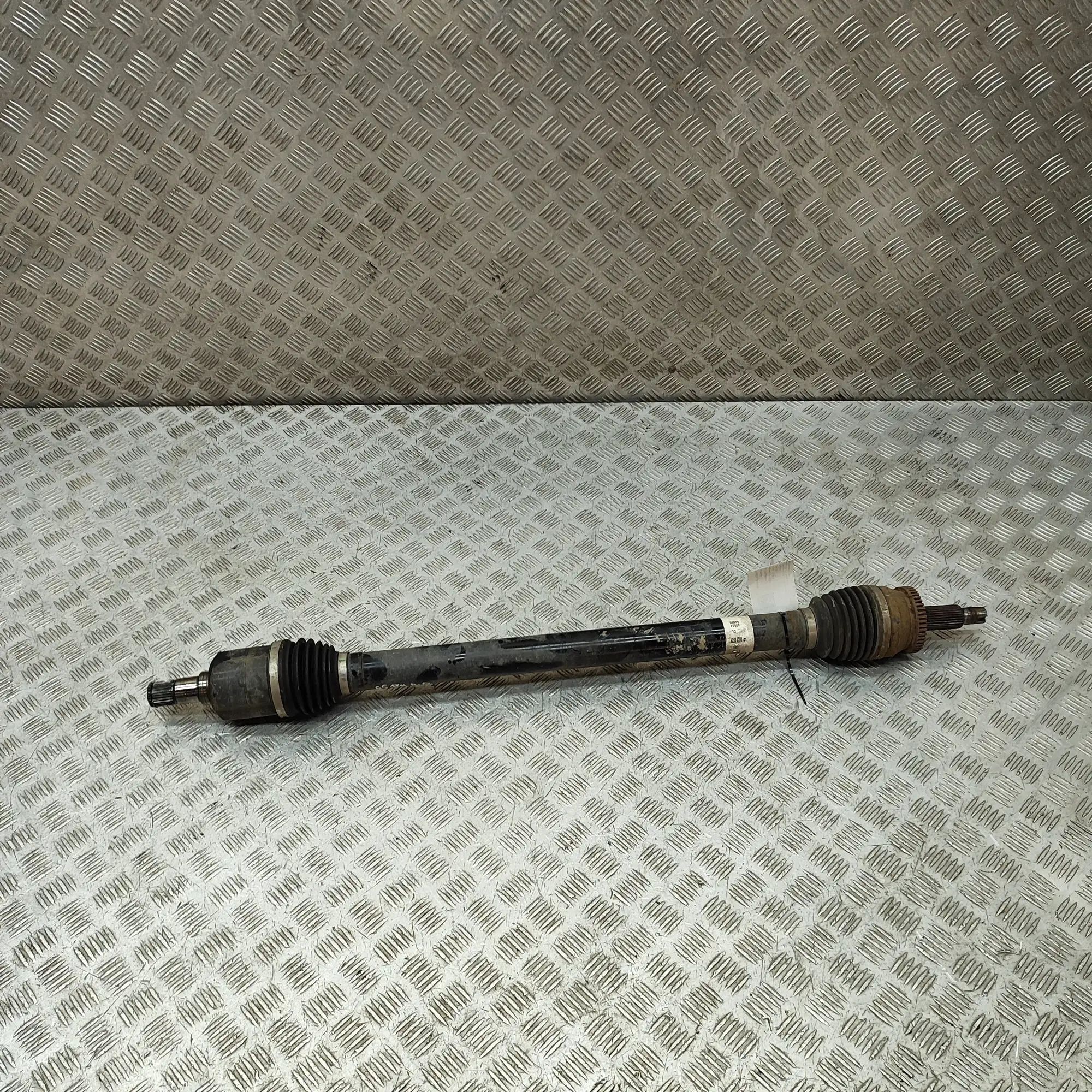 Kia Optima (JF) Front Right Driveshaft Front Right Driveshaft — KIA OPTIMA (Sportswago...