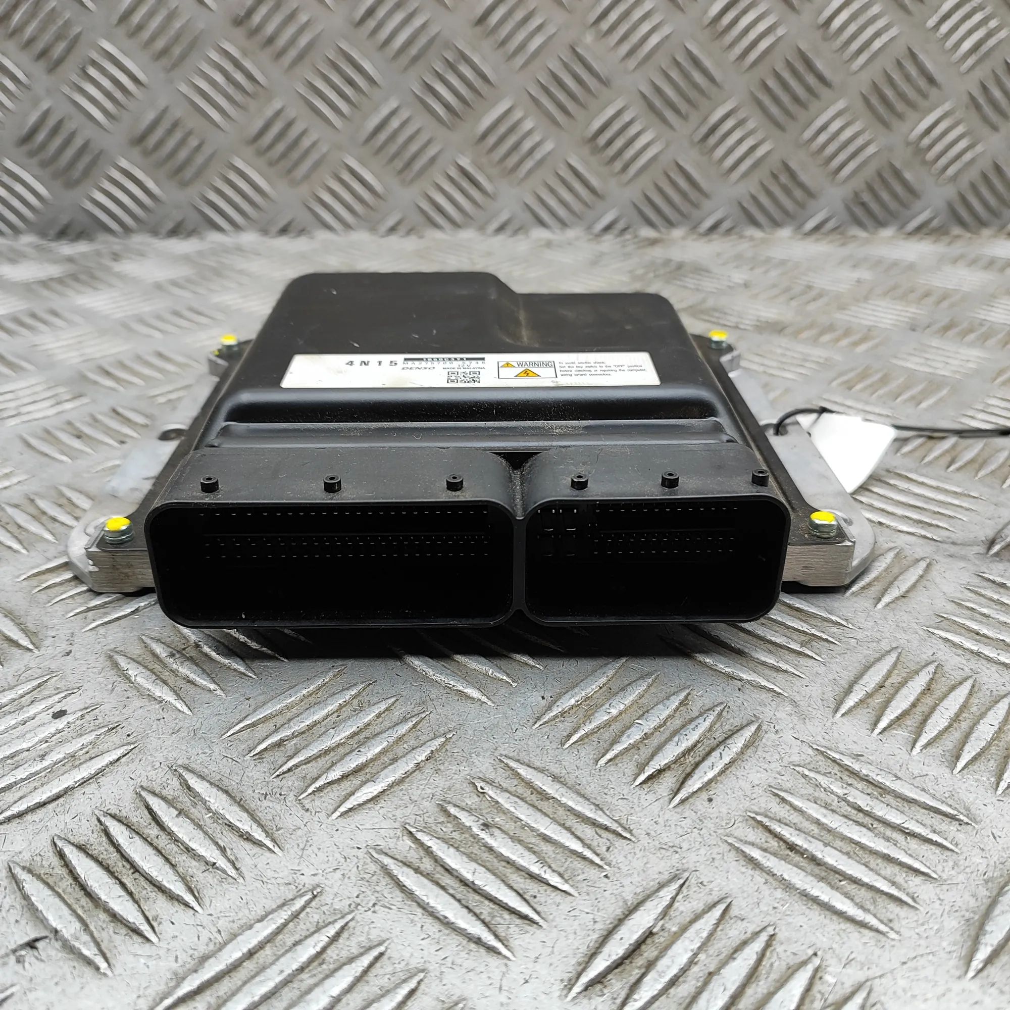 Mitsubishi L200 Engine Control Unit Engine Control Unit — MITSUBISHI L (200 / TRITO...