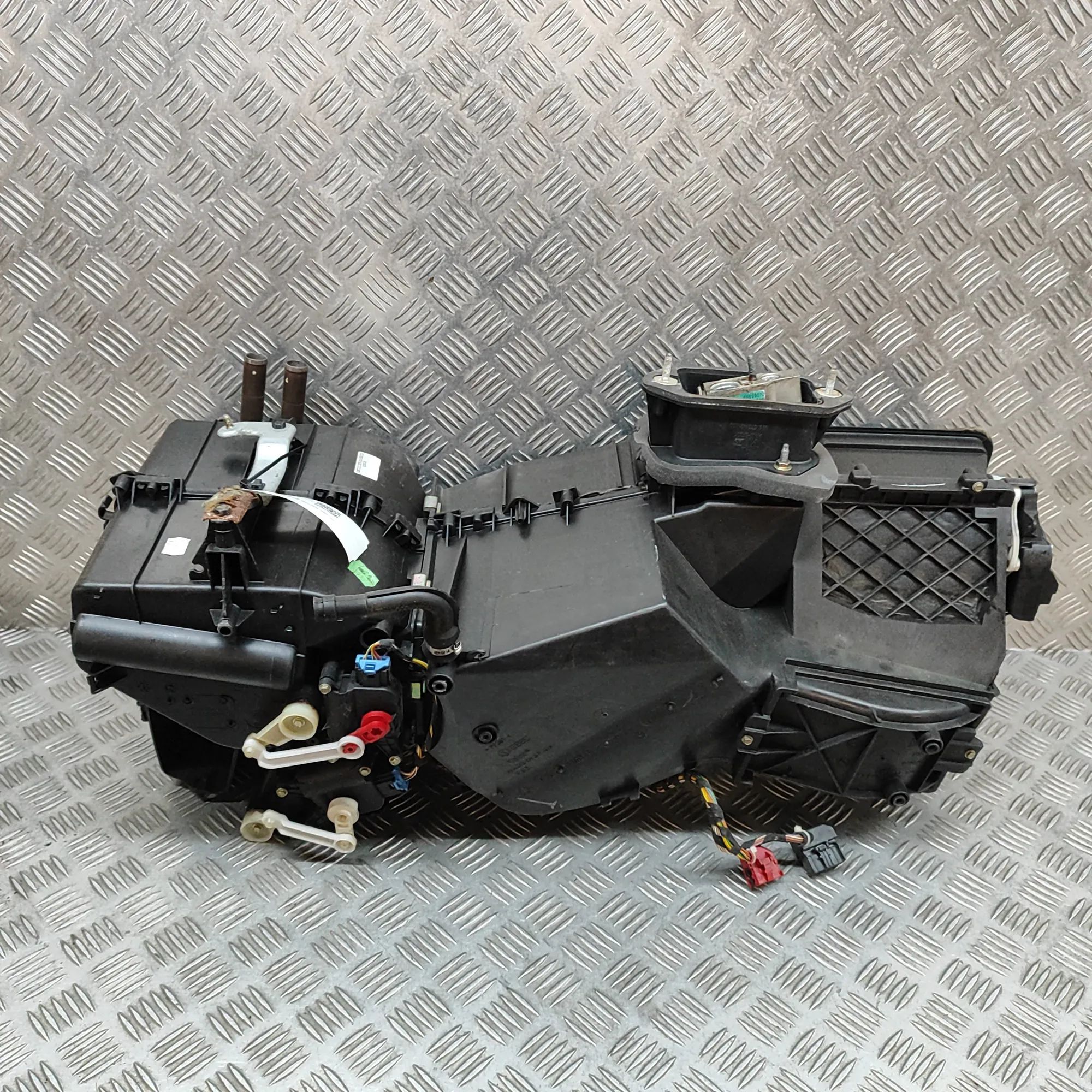 Porsche 911 (996) Interior Heater Interior Heater — PORSCHE 911 (Cabrio 996) (199...
