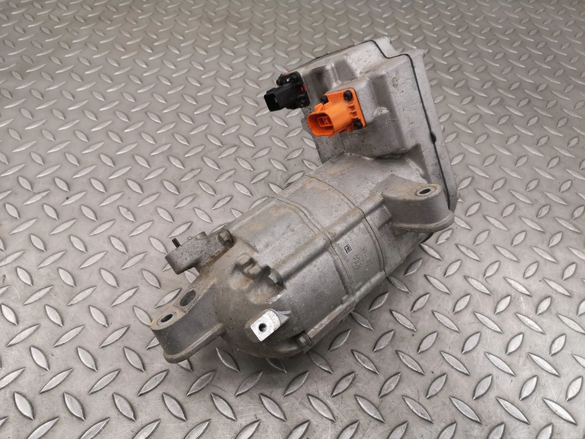 Hyundai Ioniq 5 Air-conditioning compressor Air-conditioning compressor — HYUNDAI IONIQ (5 ...