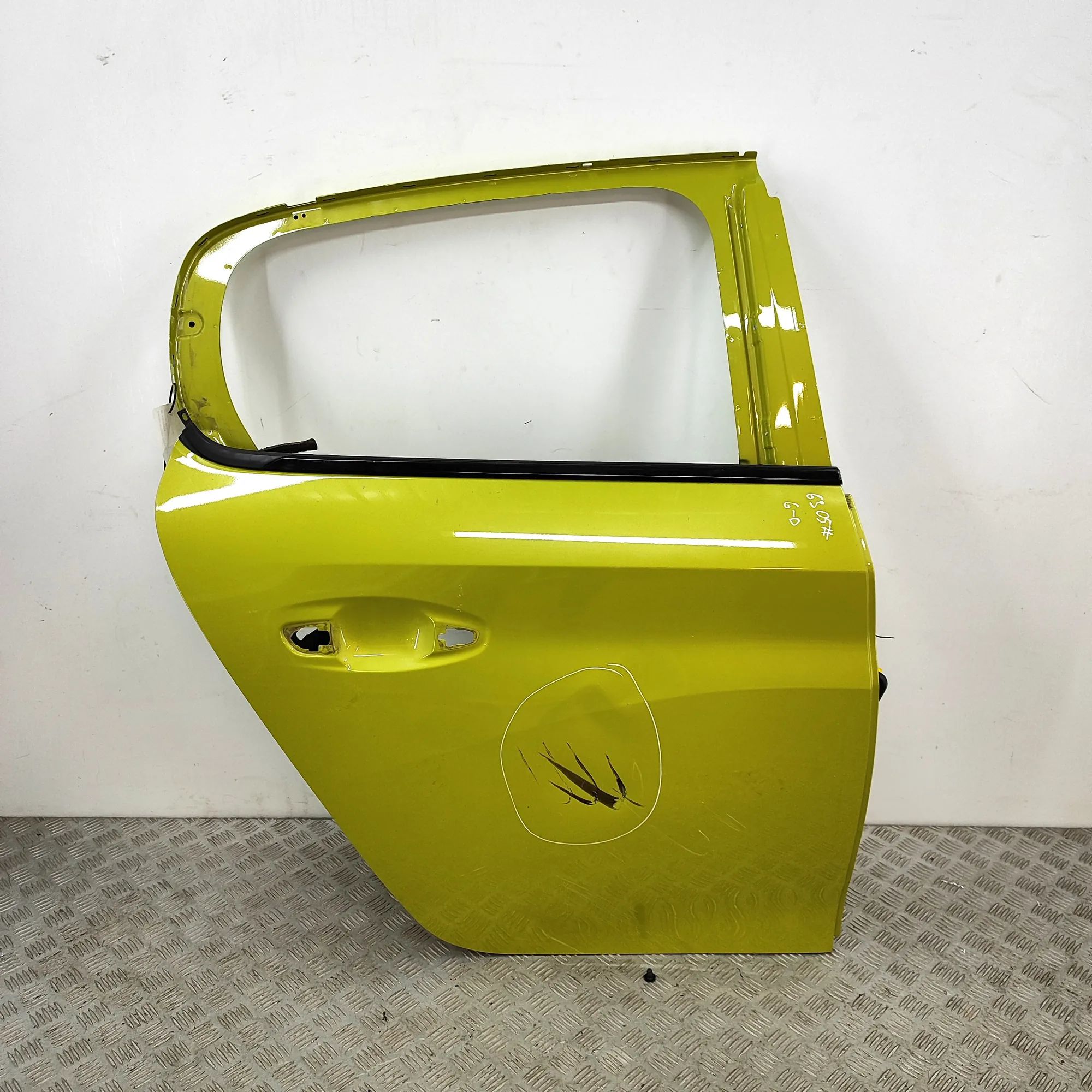 Peugeot 208 Door — rear right Door — rear right — PEUGEOT 208 (II UB_, UP_, U...