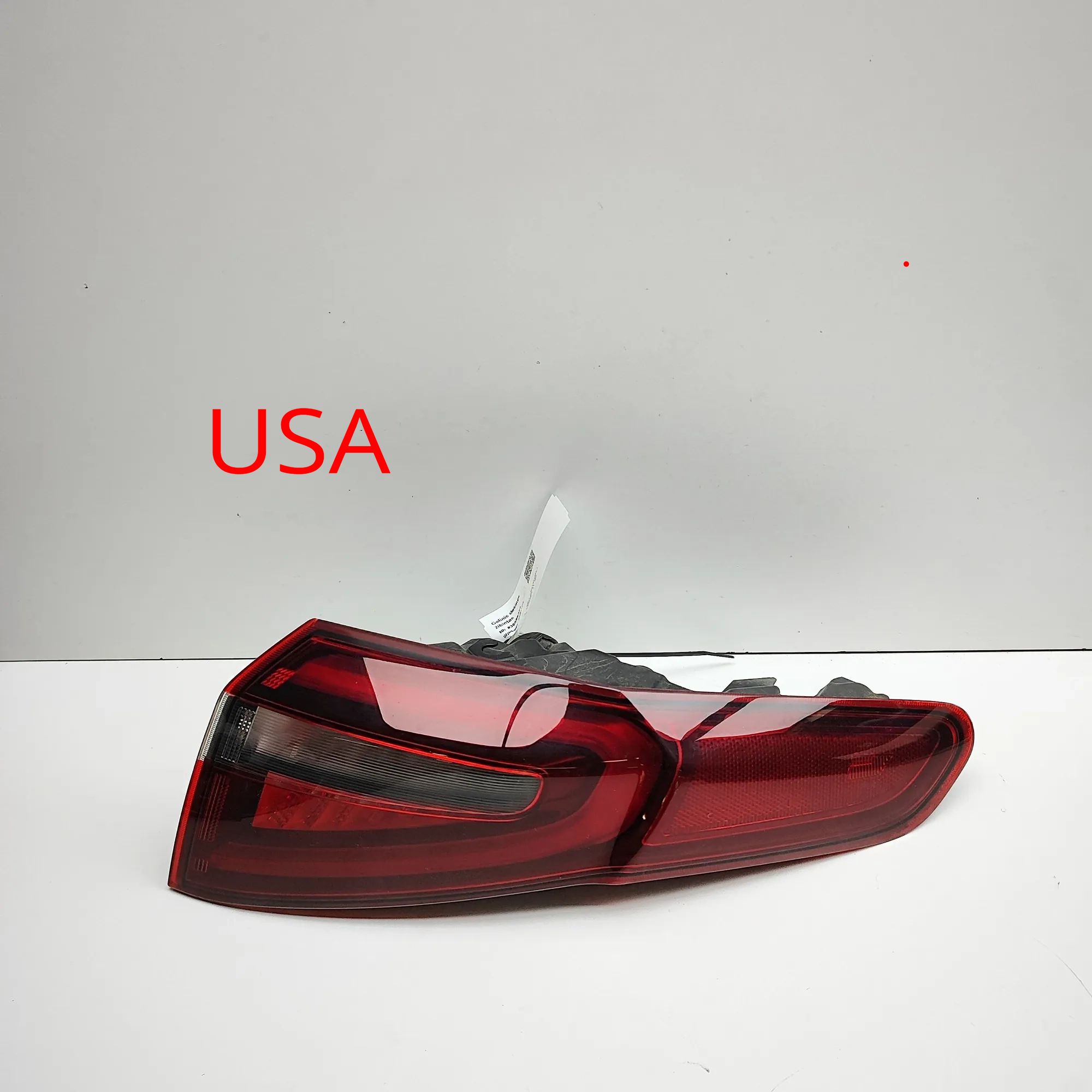 Alfa-Romeo Stelvio Rear Right Tail Light Rear Right Tail Light — ALFA ROMEO STELVIO (949...