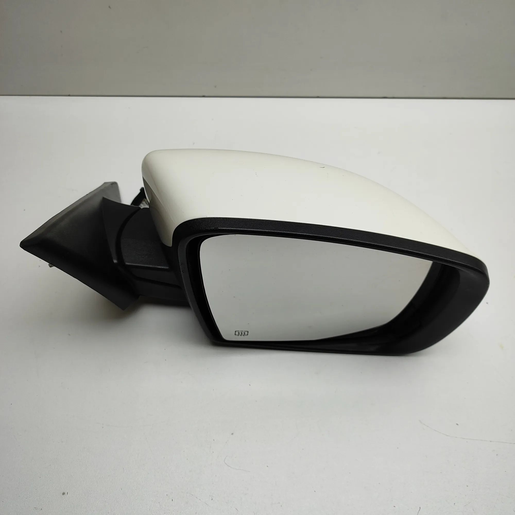 Maserati Ghibli Right Side Wing Mirror Right Side Wing Mirror — MASERATI GHIBLI (M157)...