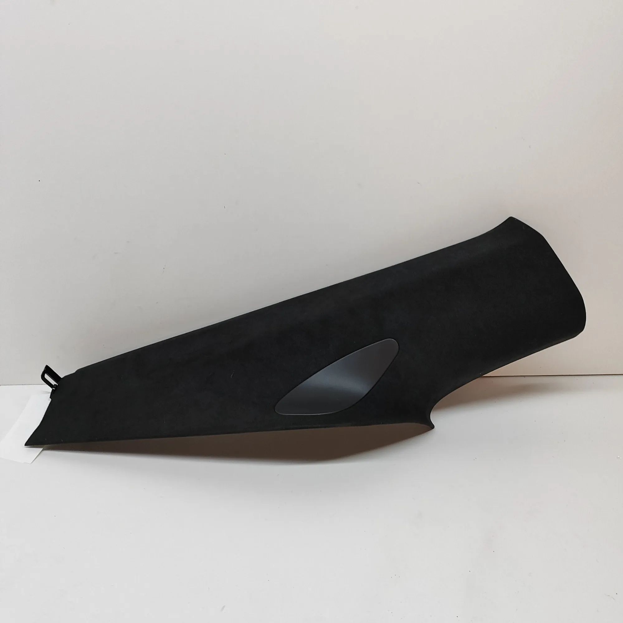 Porsche 911 (992) Rear Left Pillar Trim Rear Left Pillar Trim — PORSCHE 911 (992) (2019...