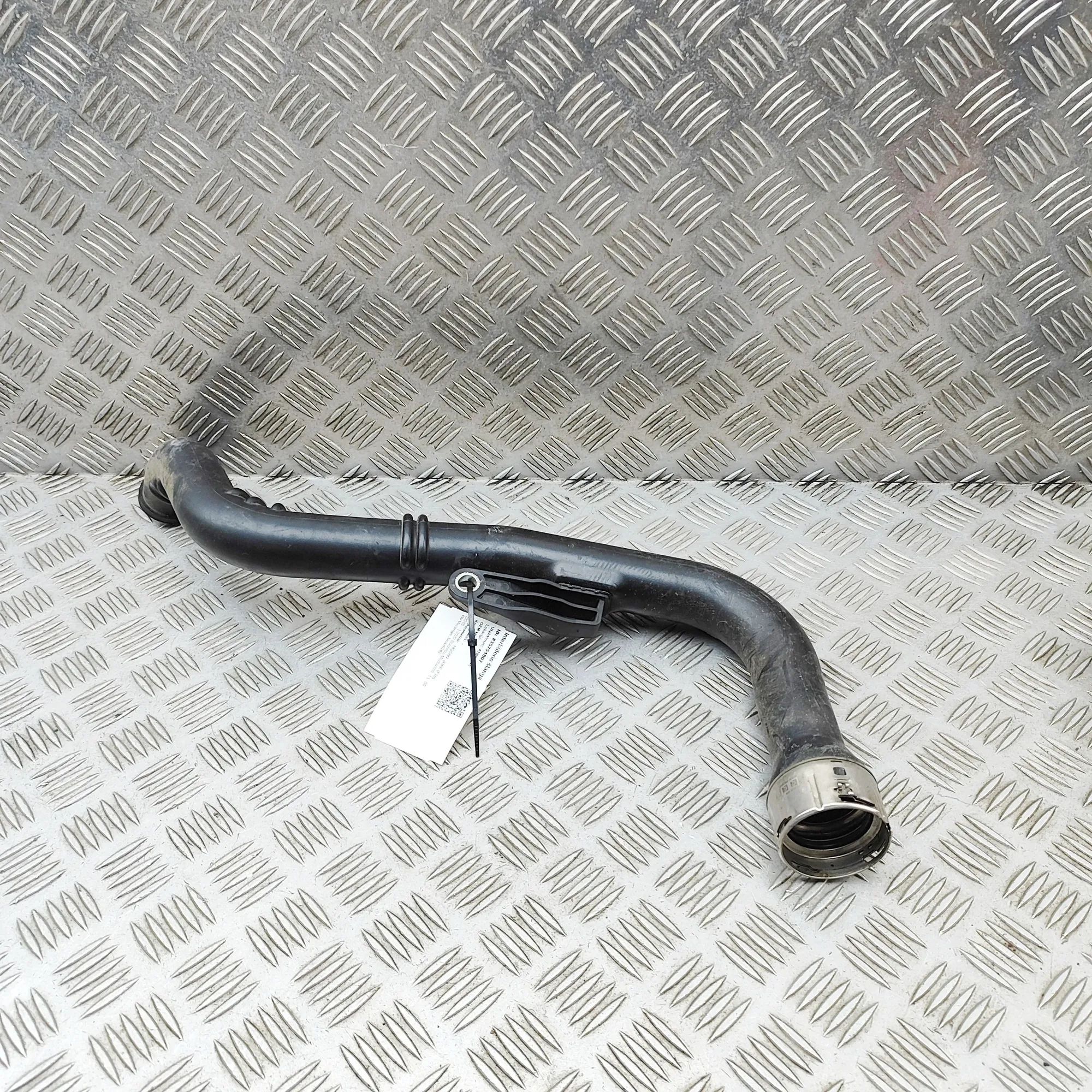 Nissan Juke Intercooler Hose Pipe Intercooler Hose Pipe — NISSAN JUKE (F16) (2019...