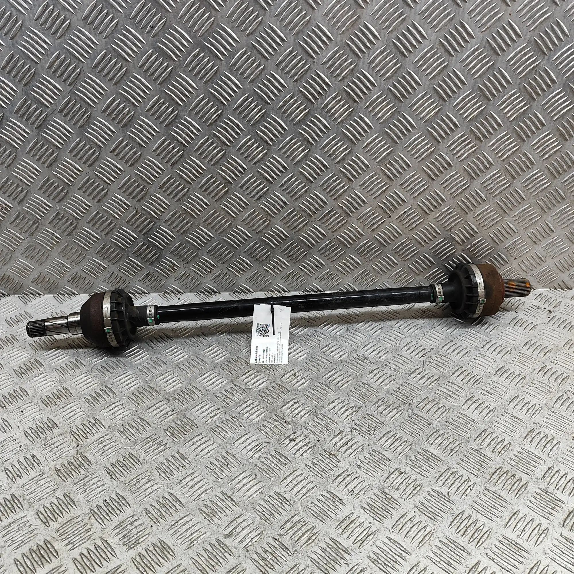 Volvo V60 Rear Right Driveshaft Rear Right Driveshaft — VOLVO V60 (II 225, 227)...
