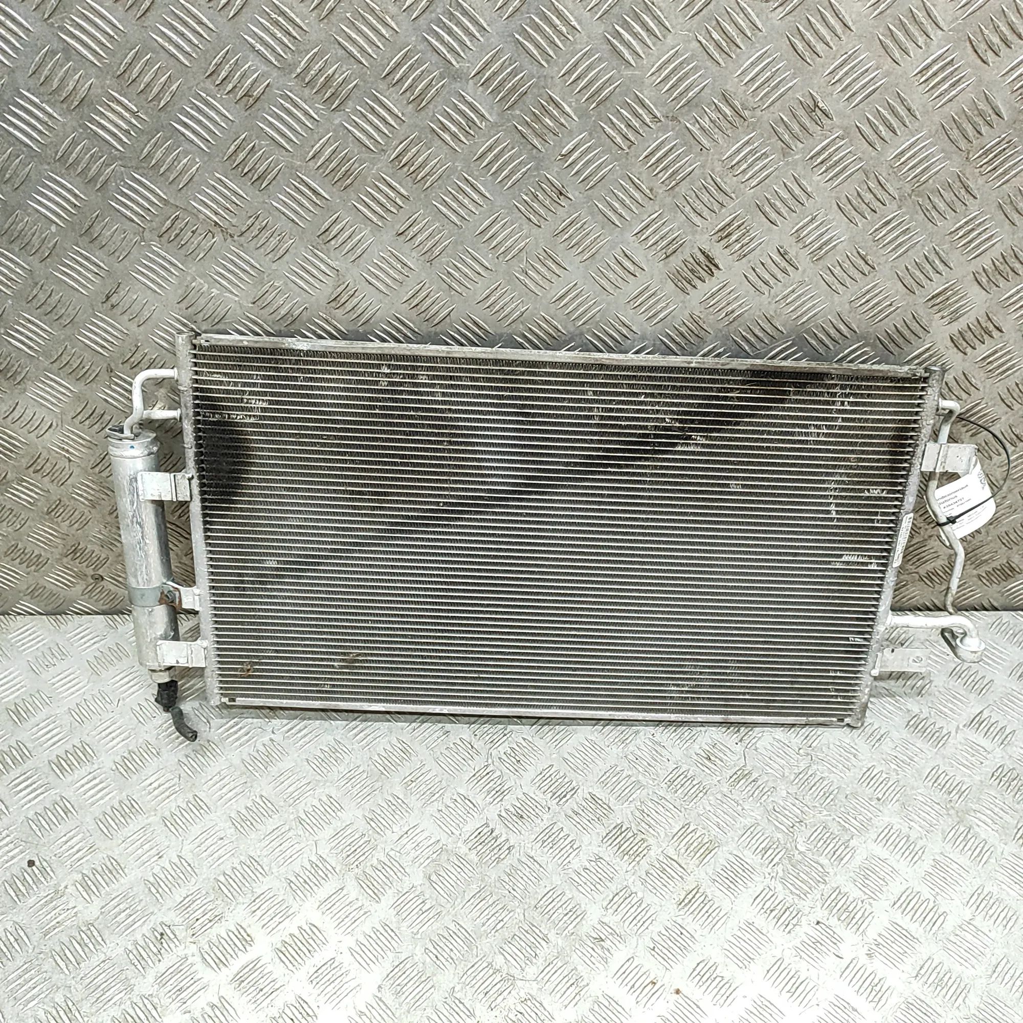 Nissan Leaf A/C Air Con Radiator A/C Air Con Radiator — NISSAN LEAF (ZE1) (2017-...