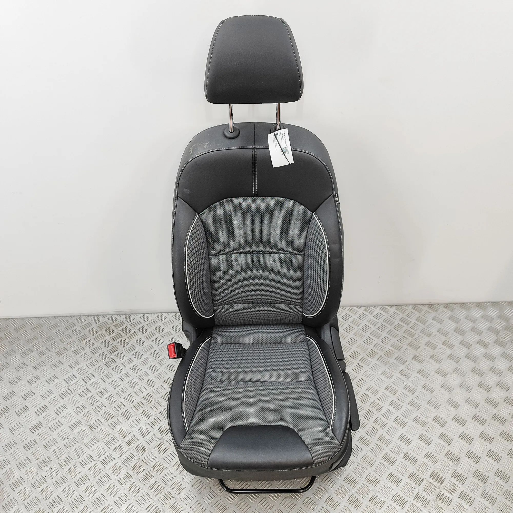 Kia Niro Front Left Seat Front left seat — KIA NIRO (2016-...) — 88100-Q...