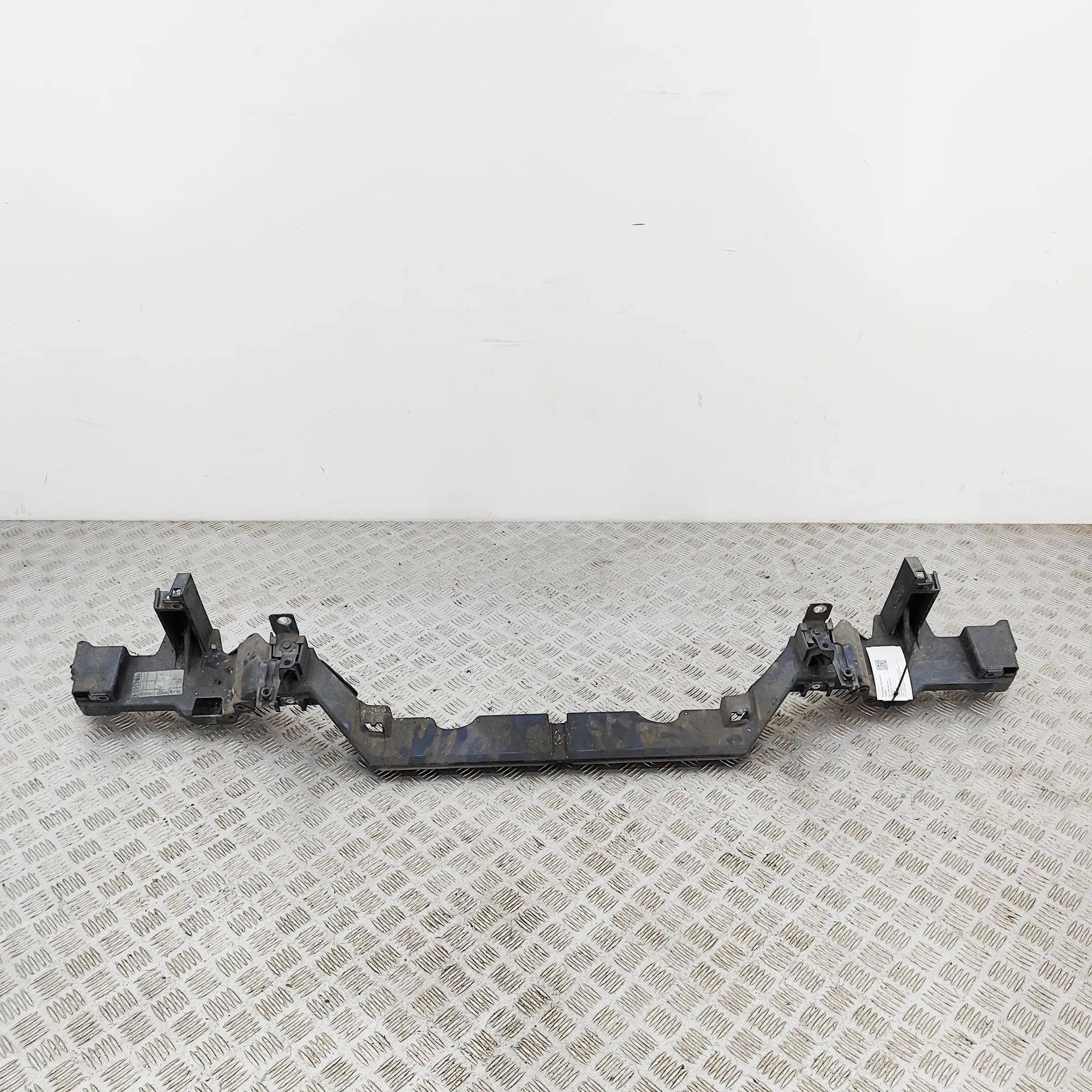 Jaguar XJ Radiator Holder Radiator Holder — JAGUAR XJ (X350) (2003-2009) ...