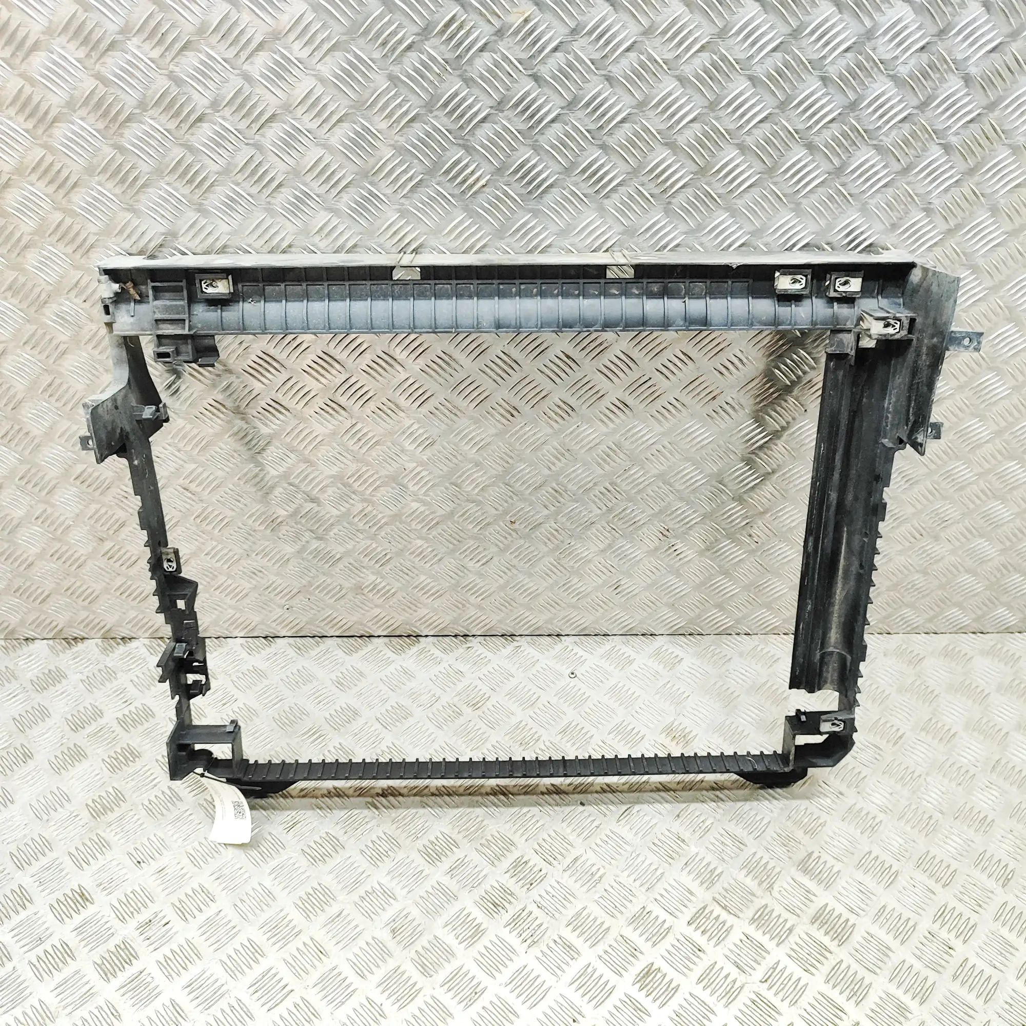 Land Rover Range Rover Velar Slam Panel Frame Centre Slam Panel Frame Centre — LAND ROVER RANGE ROVE...