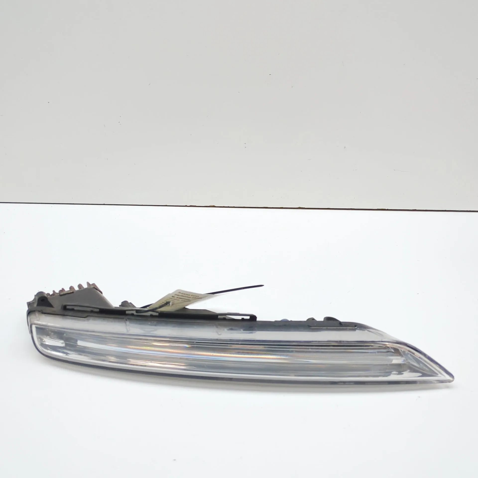 Porsche Cayenne Front Left Additional Light Front Left Additional Light — PORSCHE CAYENNE (...