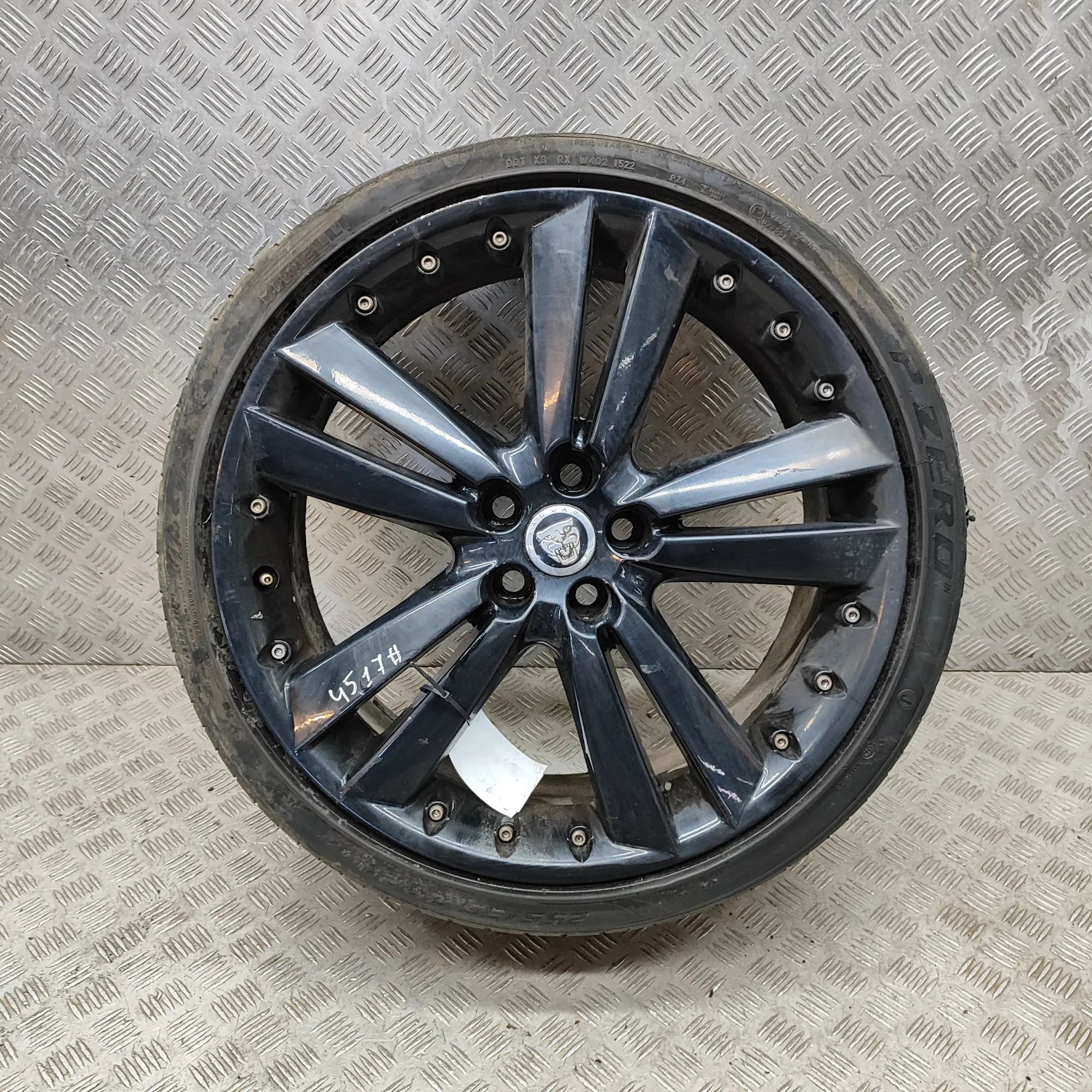 Jaguar XK Alloy Wheel