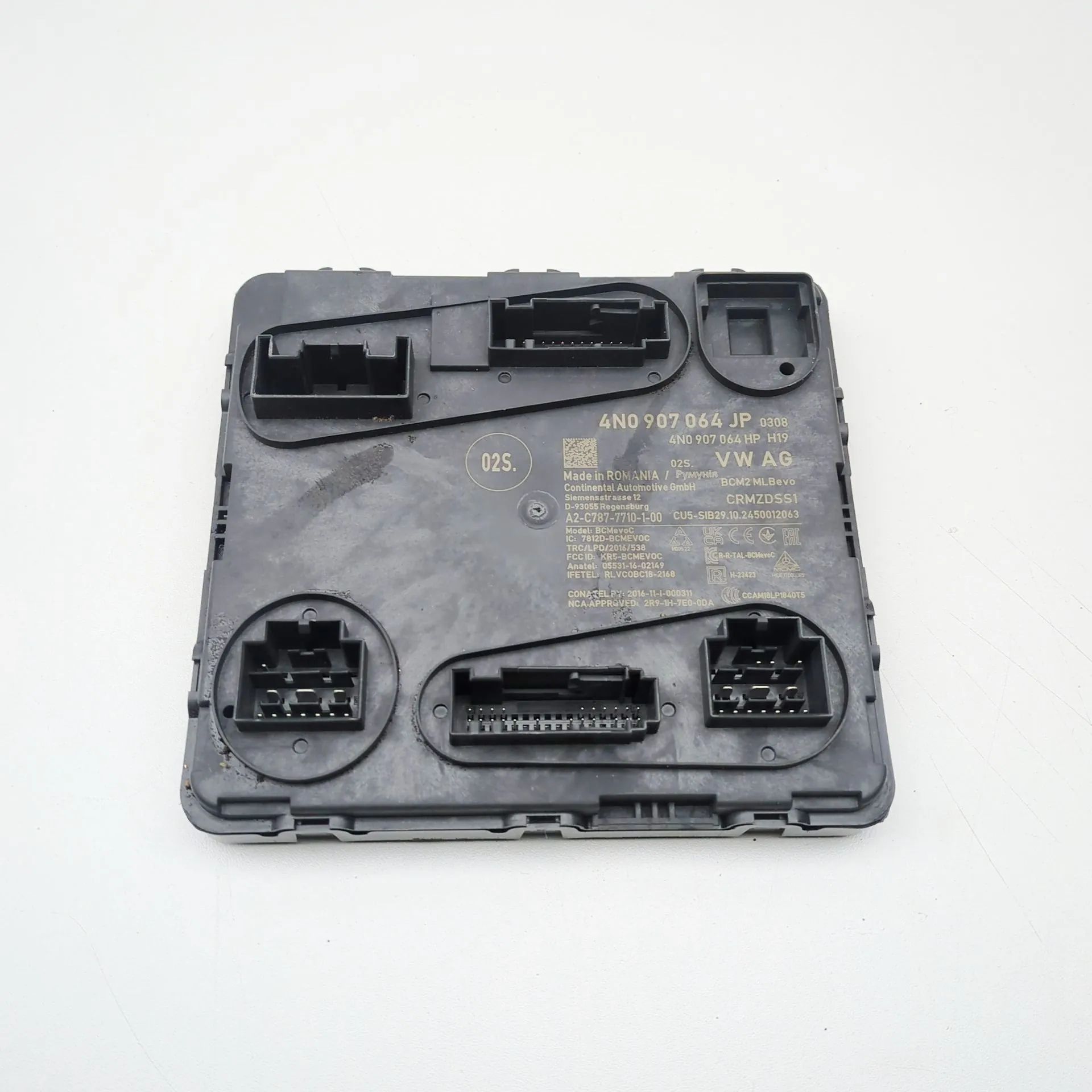 Volkswagen Touareg Comfort Control Unit Comfort Control Unit — VW TOUAREG (CR7) (2017-....