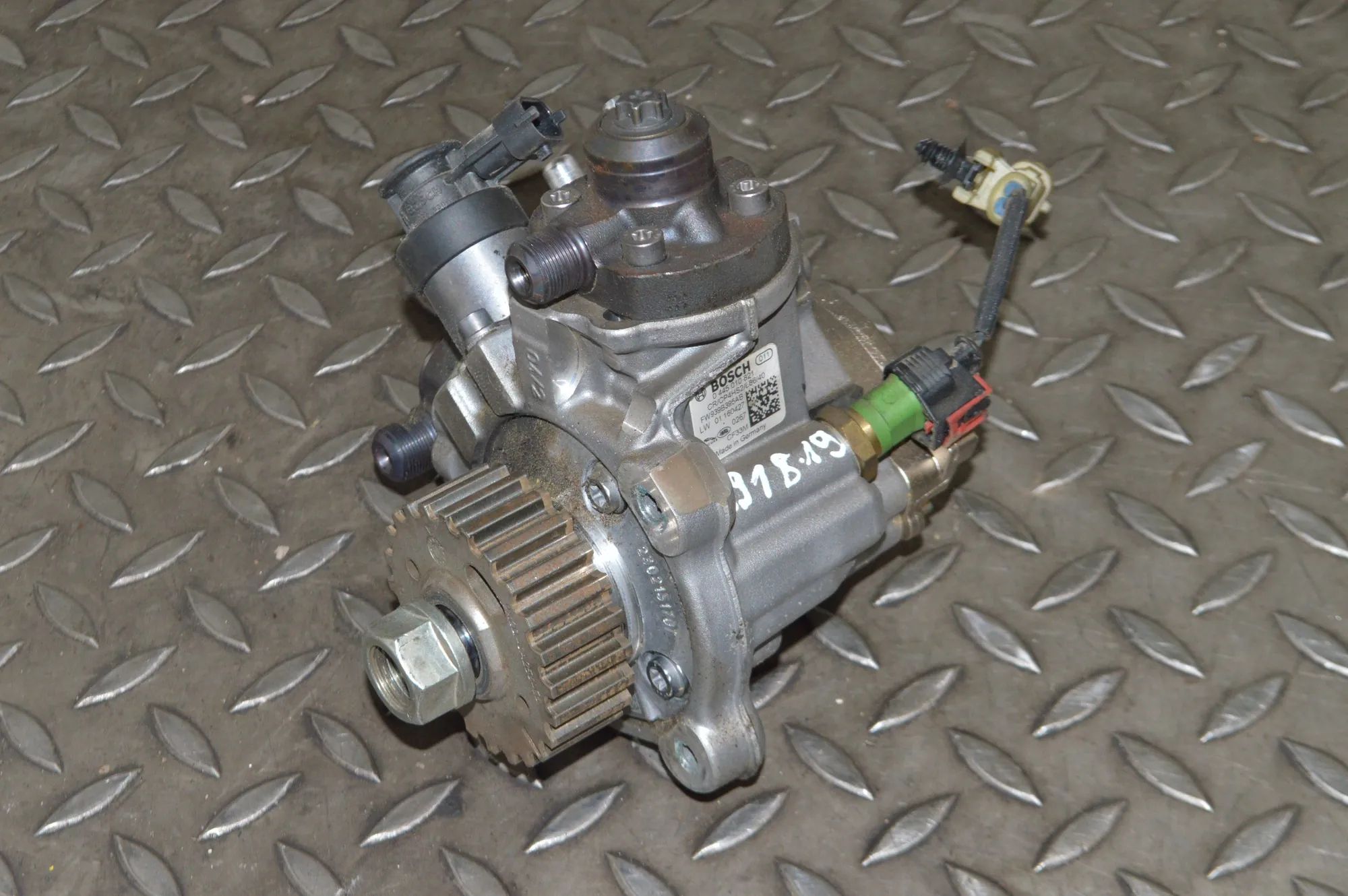 Land Rover Discovery fuel pump Fuel pump — LAND ROVER DISCOVERY (V L462) (2016...